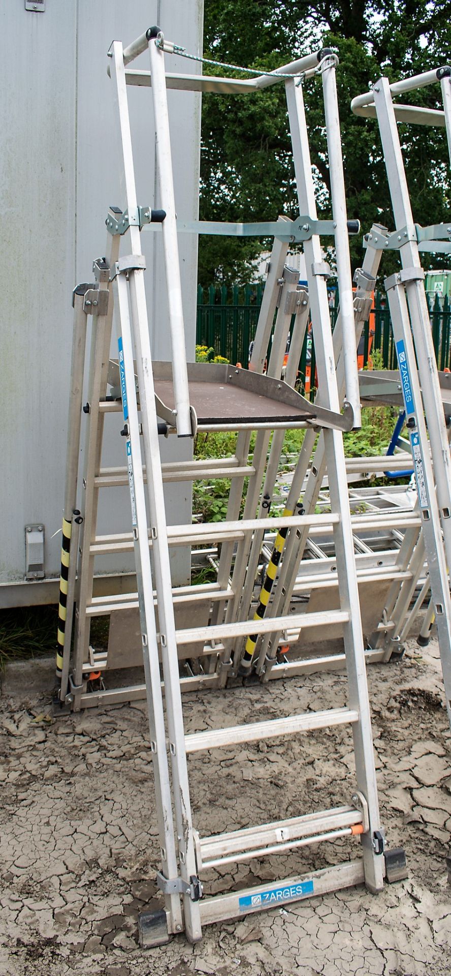 Zarges aluminium podium/step ladder A844588