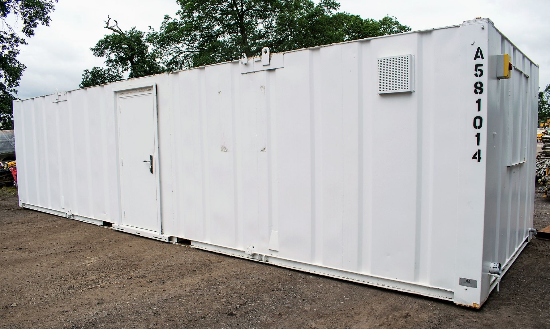 32 ft x 10 ft steel anti vandal toilet/canteen site unit Comprising of: Toilet, shower, lobby &