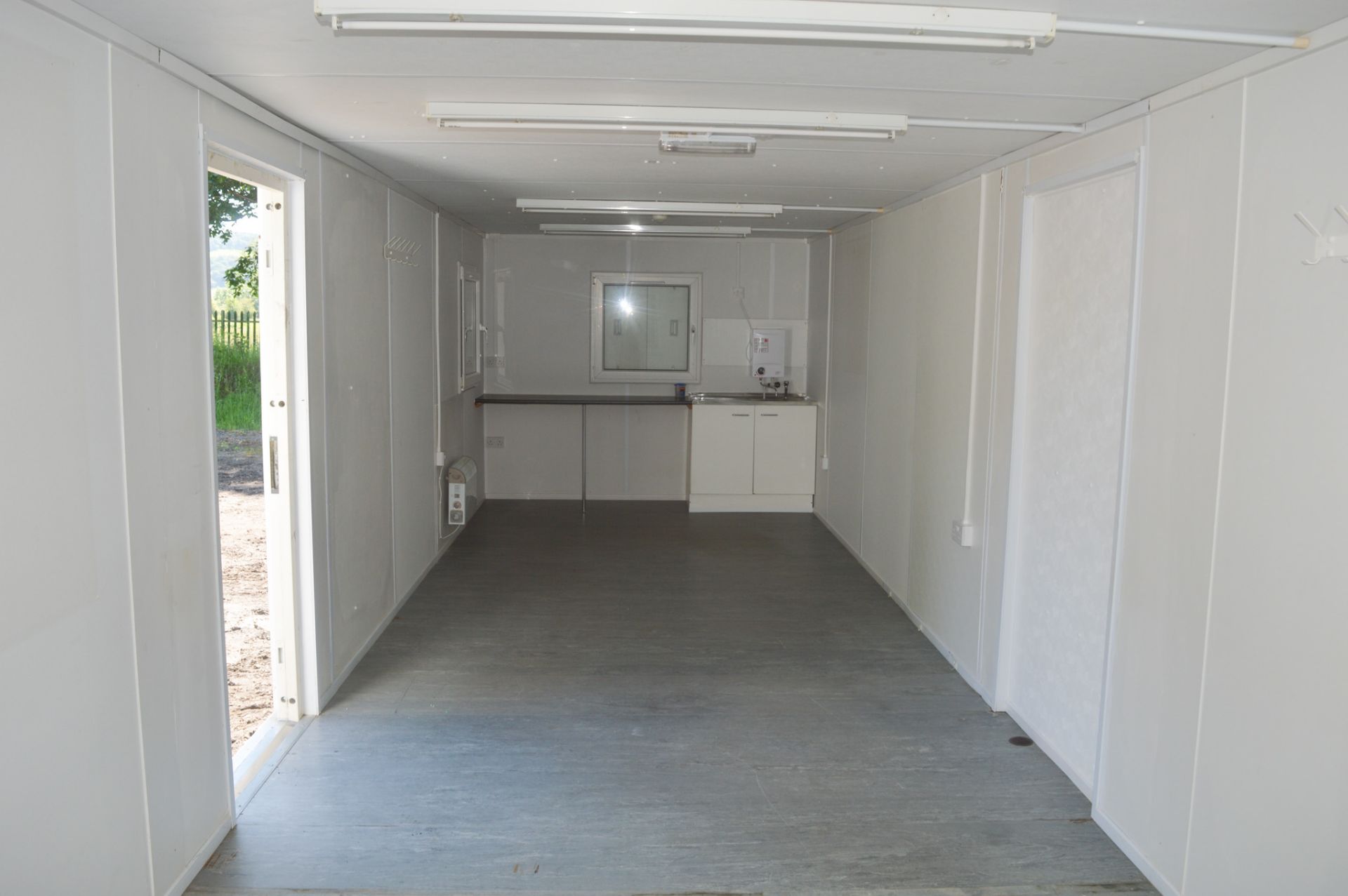 32 ft x 10 ft steel anti vandal site unit Comprising office and kitchen  c/w keys in office  BBA1703 - Image 5 of 6