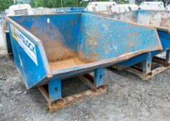 Steel tipping skip