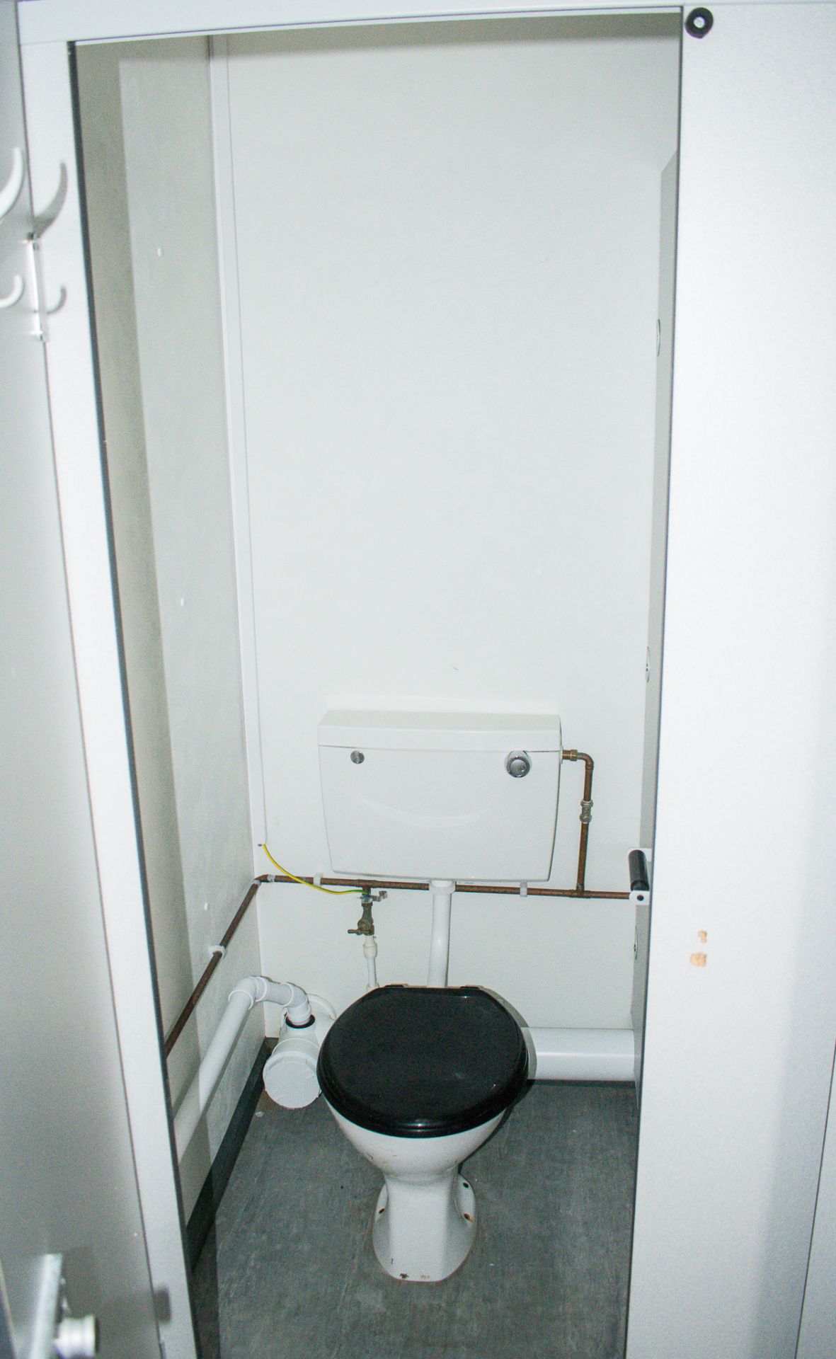 32 foot x 10 foot anti vandal canteen / toilet block comprising canteen with sink unit in one half - Image 12 of 15