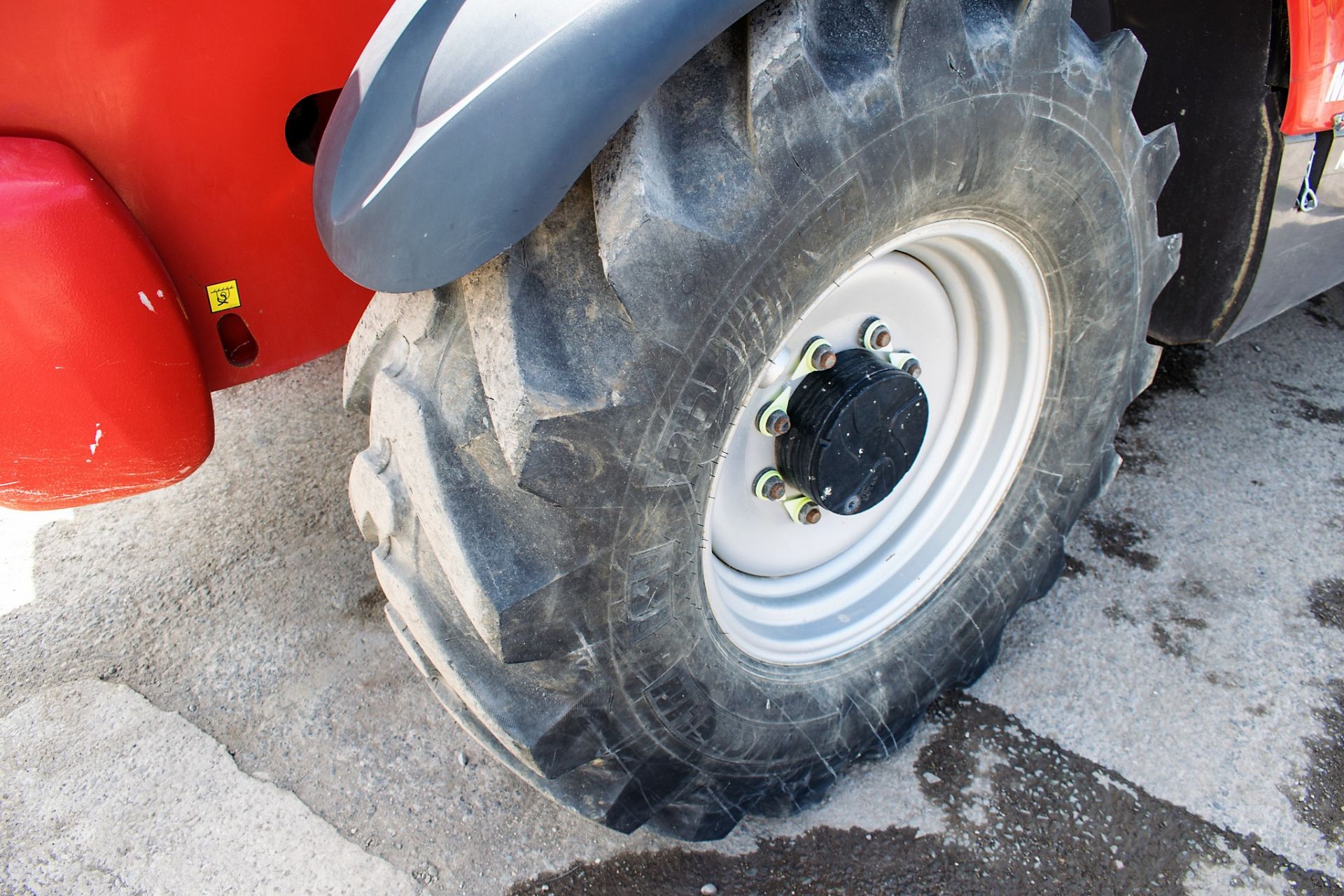 Manitou MT1840 18 metre telescopic handler Year: 2014 S/N: 934441 Recorded Hours: 1576 c/w - Image 9 of 13