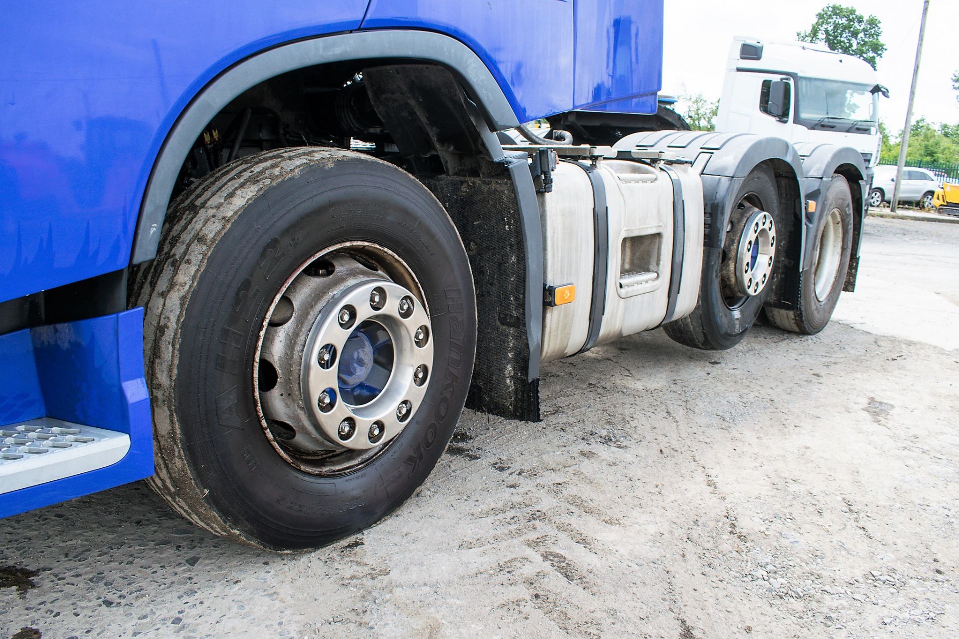 Volvo FH 500 6 x 2 tractor unit  Reg No: YJ13 LOF Date of first registration: 17/07/2013 MOT - Image 7 of 15