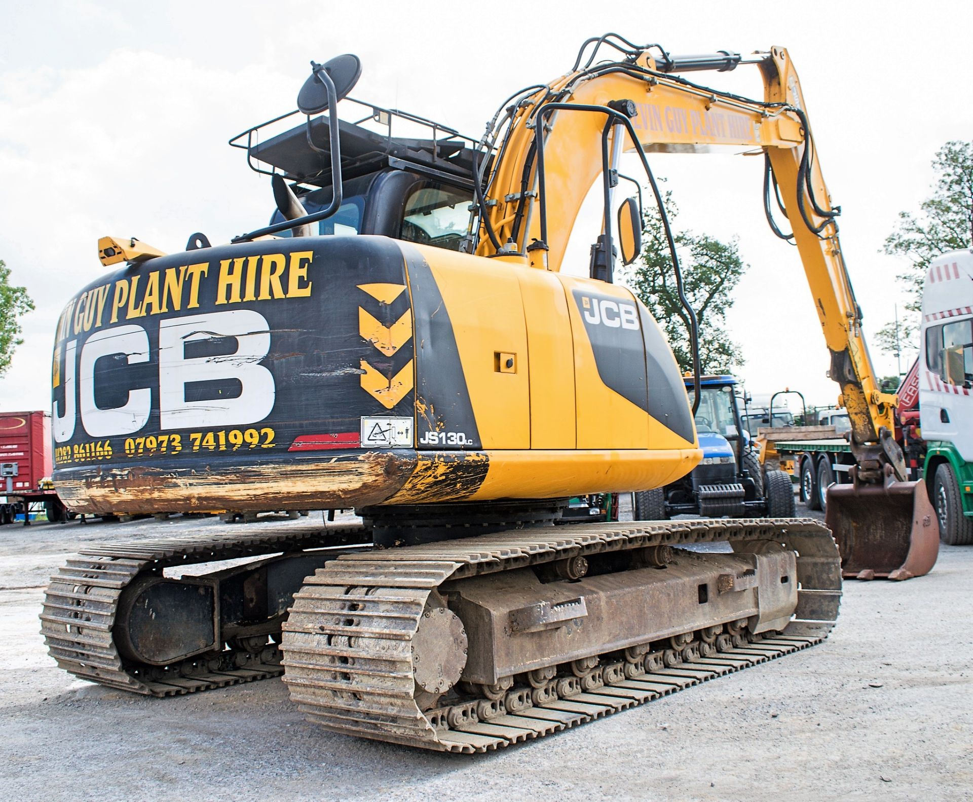 JCB JS 130 LC 13 tonne steel tracked excavator Year: 2013 Seriel Number : 1786698 Recorded hours: - Image 4 of 13