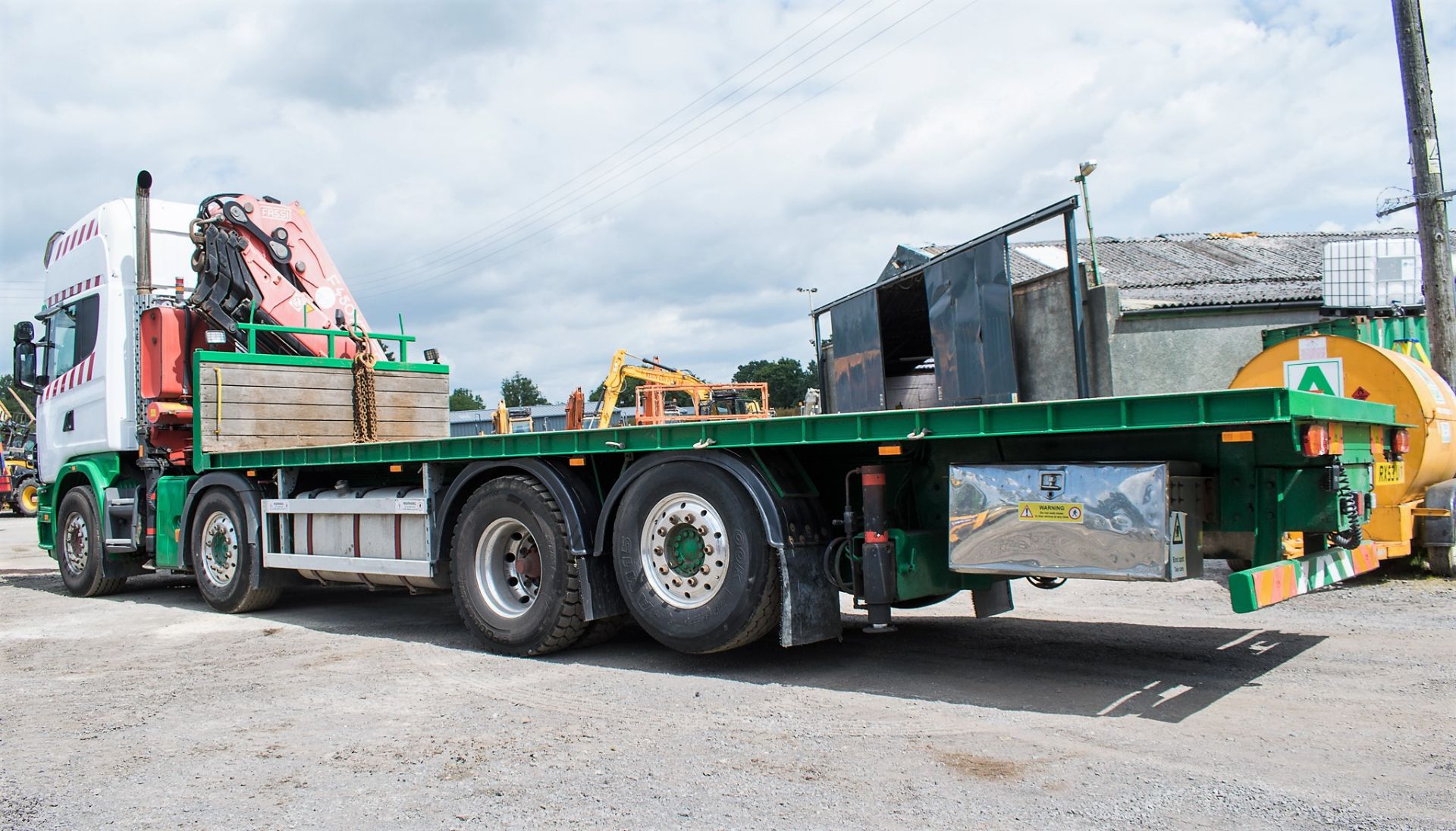 Scania 124L 420 8 x 2 flat bed crane lorry Registration Number: RX53 UKV Date of Registration: 08/ - Image 3 of 18