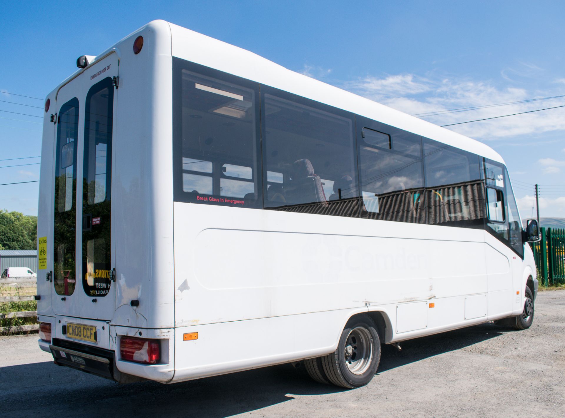 Mercedes Benz 2.2 D Automatic 16 seat minibus Registration Number: CN09 CCF Date of Registration: - Image 4 of 13