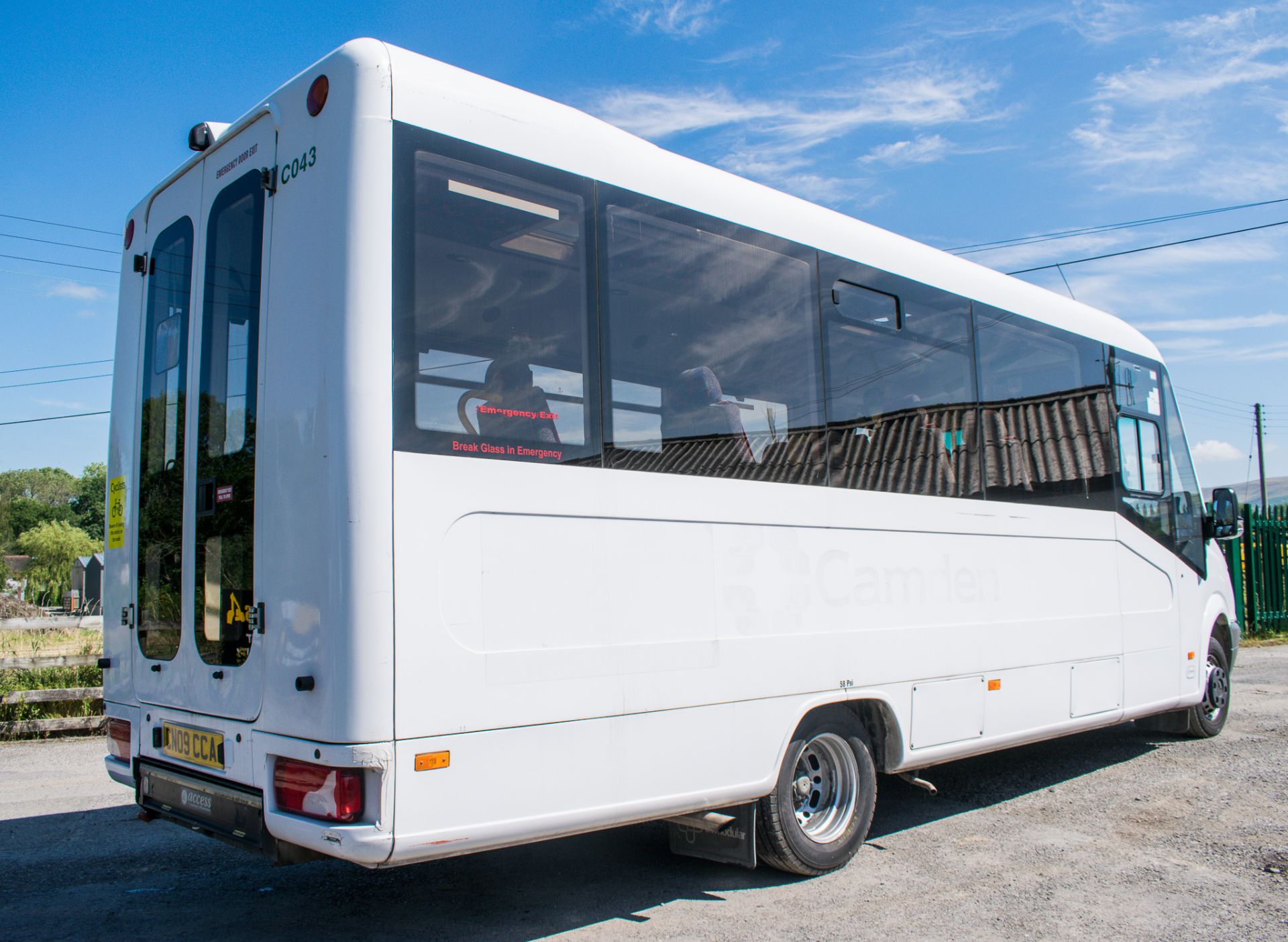 Mercedes Benz 2.2 D Automatic 16 seat minibus Registration Number: CN09 CCA Date of Registration: - Image 4 of 13