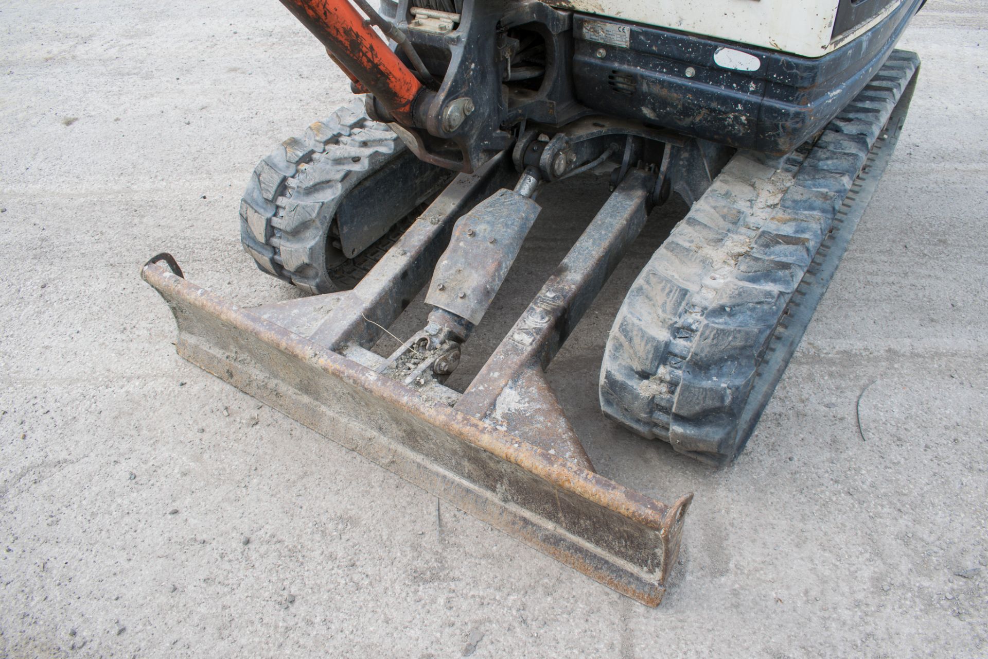 Kubota KX61-3 2.6 tonne rubber tracked mini excavator Year: 2012 S/N: 79234 Recorded Hours: 3457 - Image 10 of 12