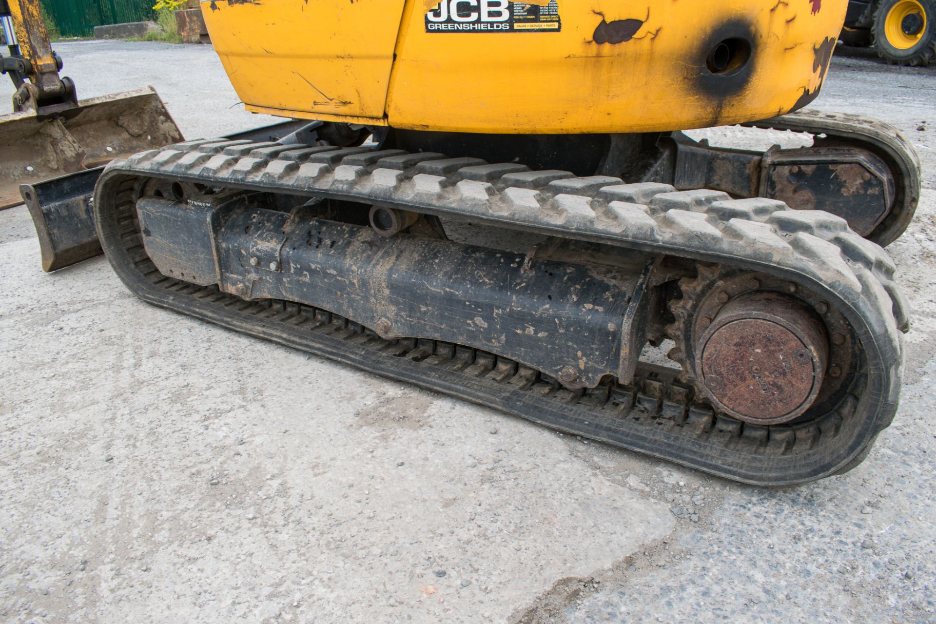 JCB 8025 CTS 2.5 tonne rubber tracked mini excavator Year: 2013 S/N: 2226144 Recorded Hours: 2961 - Image 7 of 12