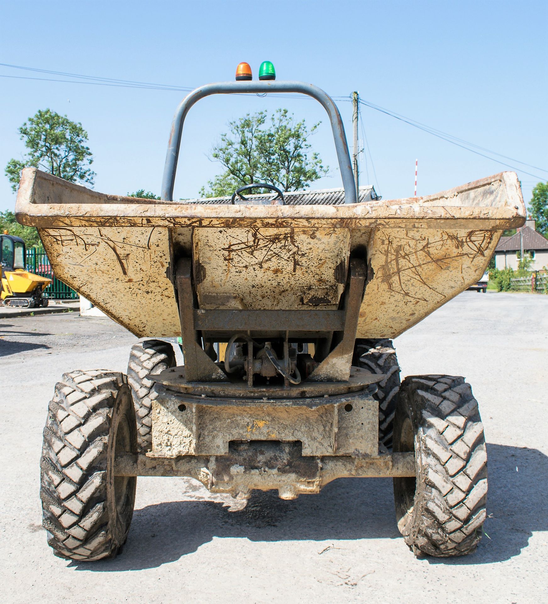 Benford Terex 3 tonne swivel skip dumper Year: 2007 S/N: E704FS153 Recorded Hours: 3931 D1376 - Image 5 of 15