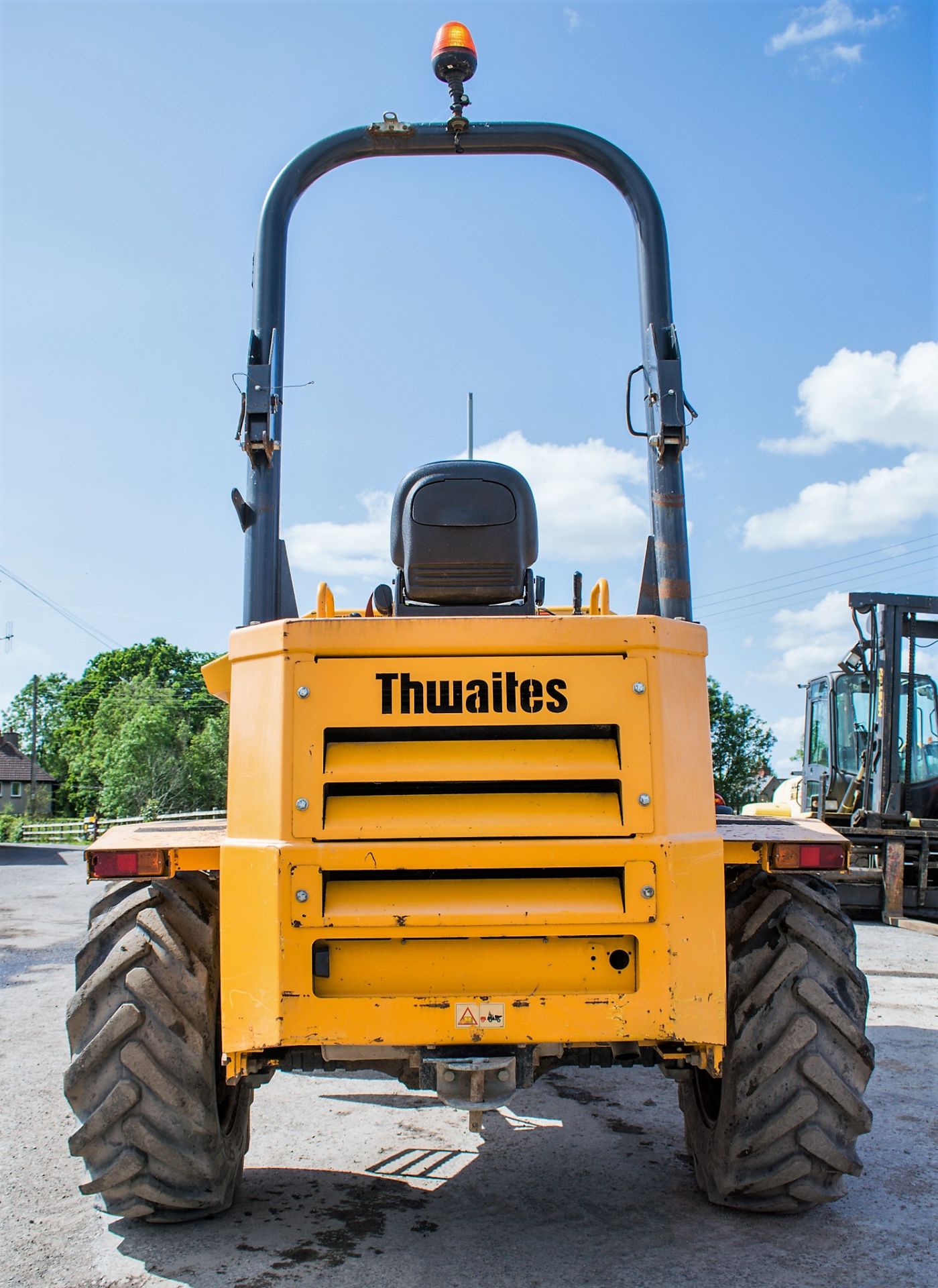 Thwaites 6 tonne swivel skip dumper Year: 2013 S/N: C5599 Recorded Hours: 1645 D40 - Image 6 of 14