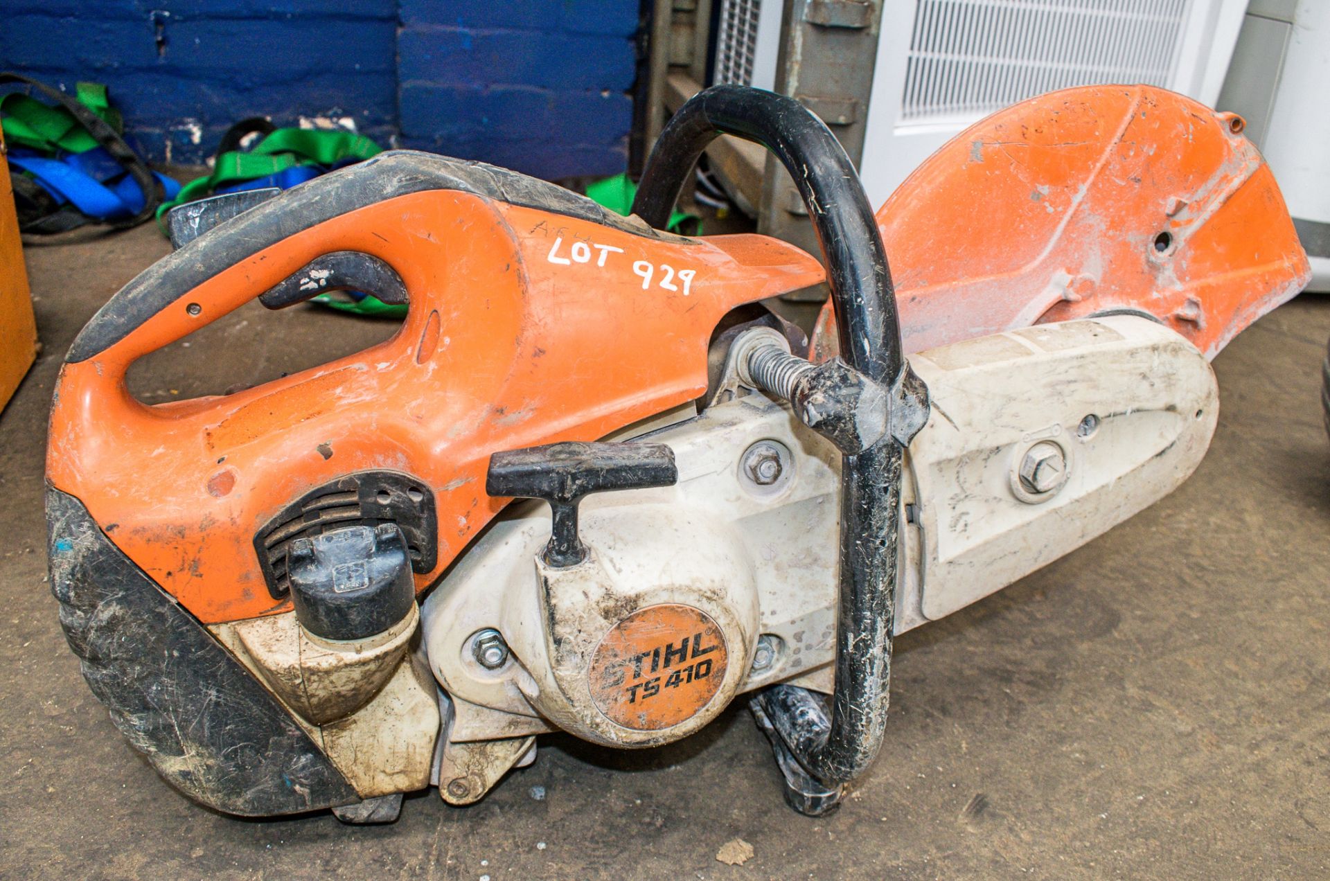 Stihl TS410 petrol driven cut off saw A643516