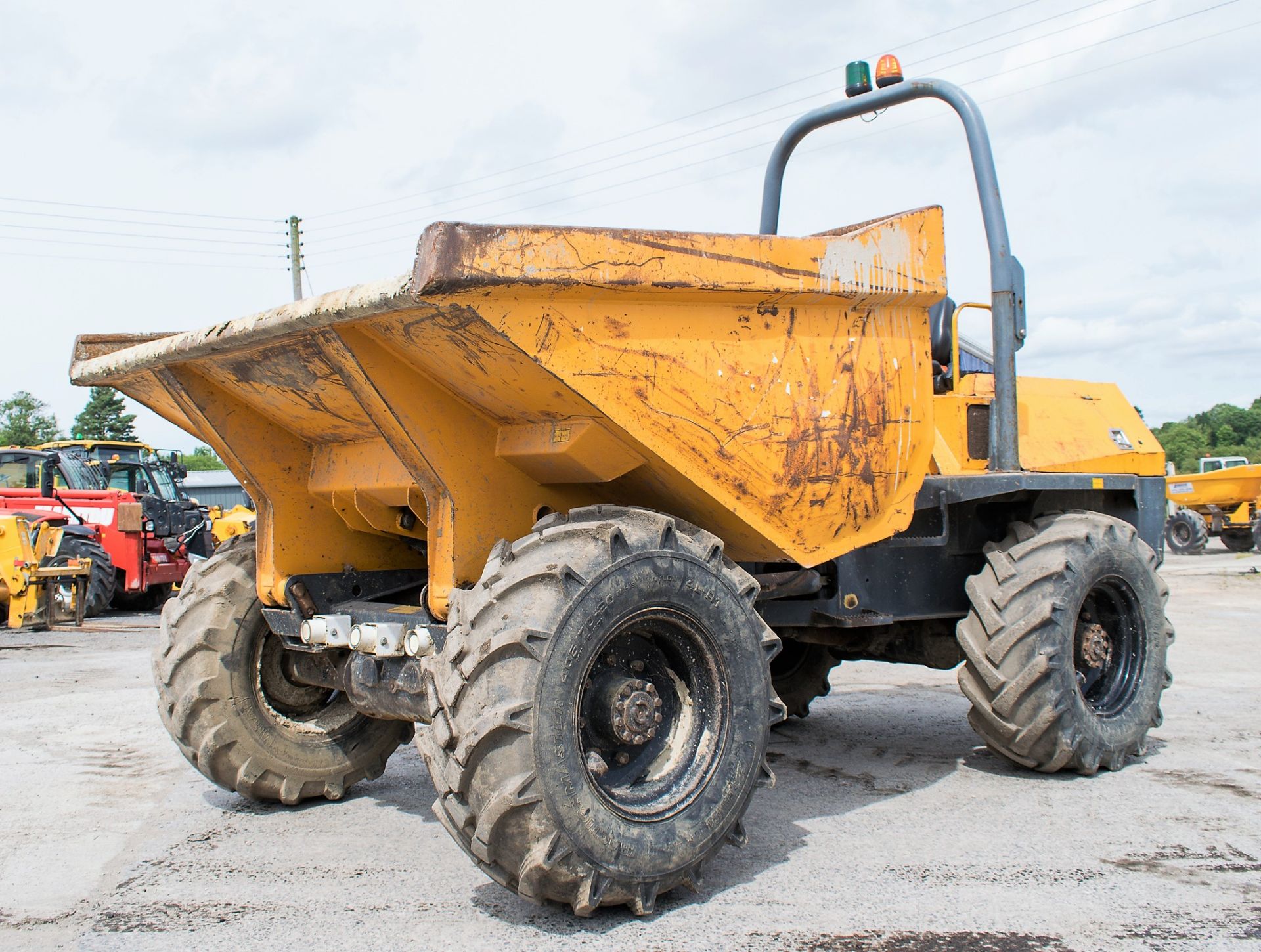 Benford Terex 6 tonne straight skip dumper Year:2010 S/N: 2807 Recorded Hours: 2695 1839