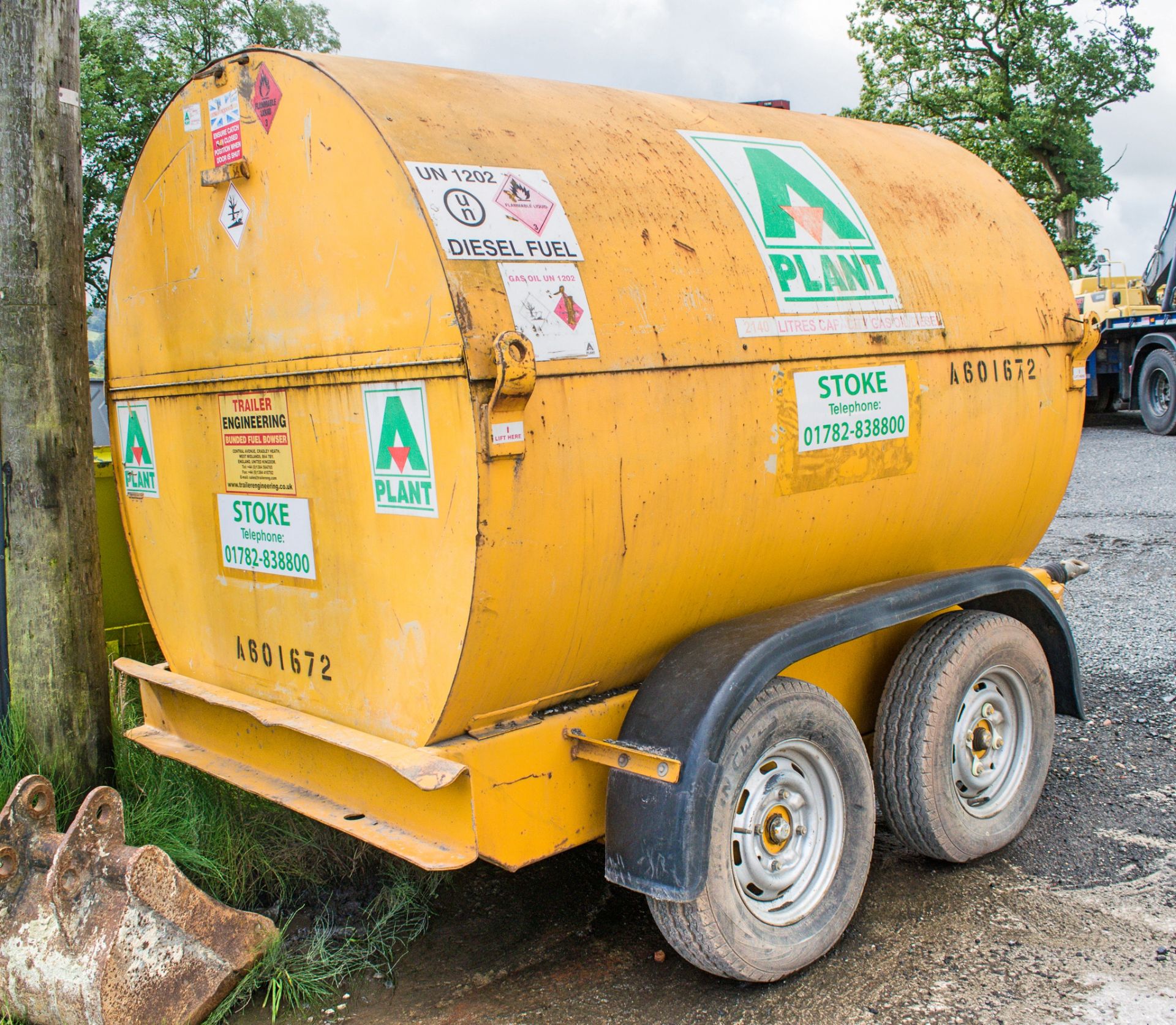 Trailer Engineering 500 gallon tandem axle fast tow bunded fuel bowser A601672 ** Damaged axle & - Image 2 of 3