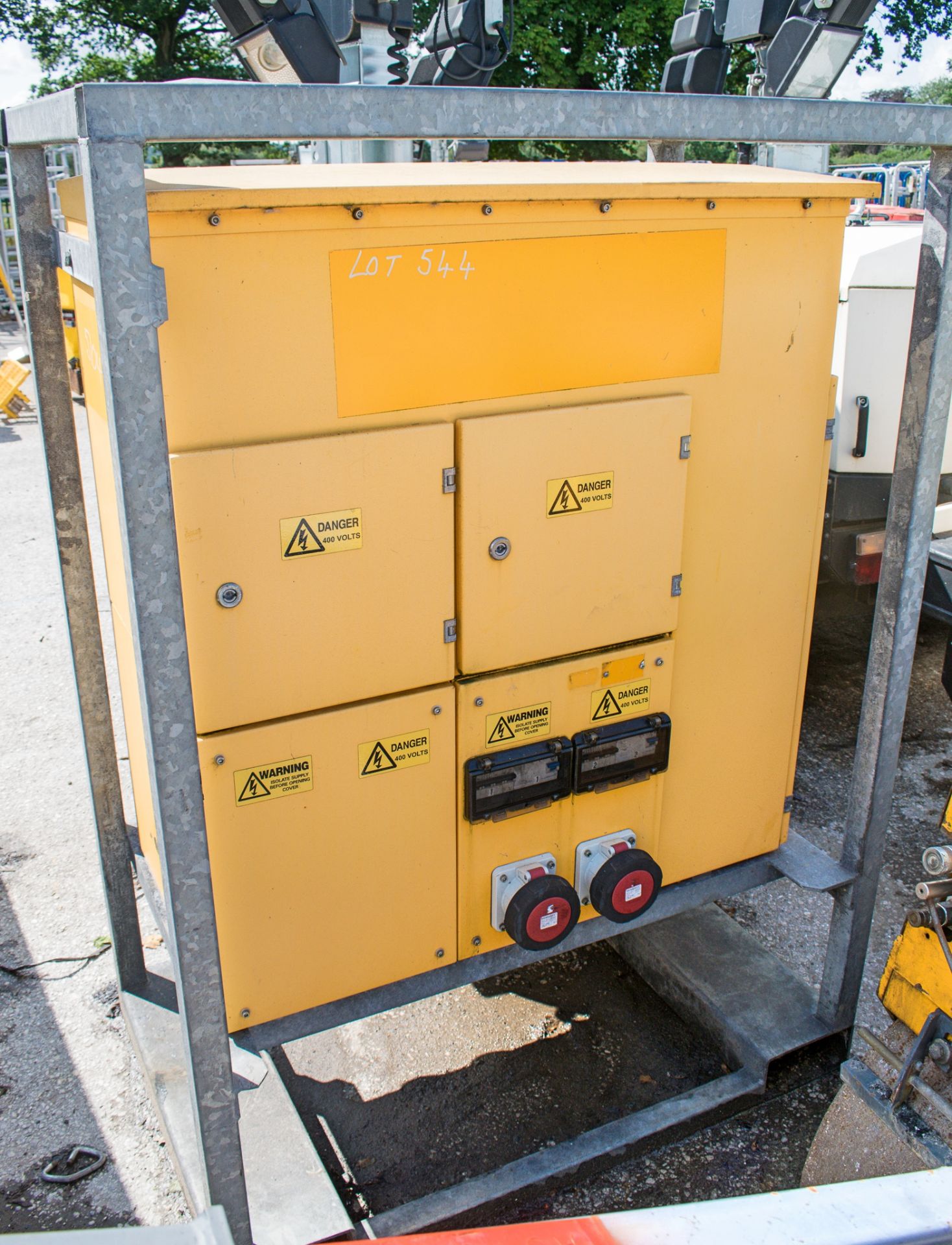 Site electricity distribution box 5104541