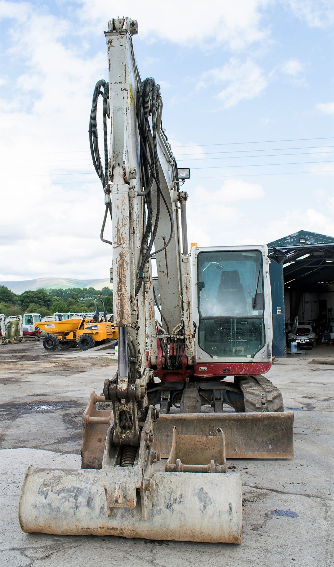 Takeuchi TB285 8.5 tonne rubber tracked excavator Year: 2012 S/N: 185000238 Recorded Hours: 7593 - Image 5 of 13