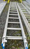 Double stage aluminium extending ladder A713643