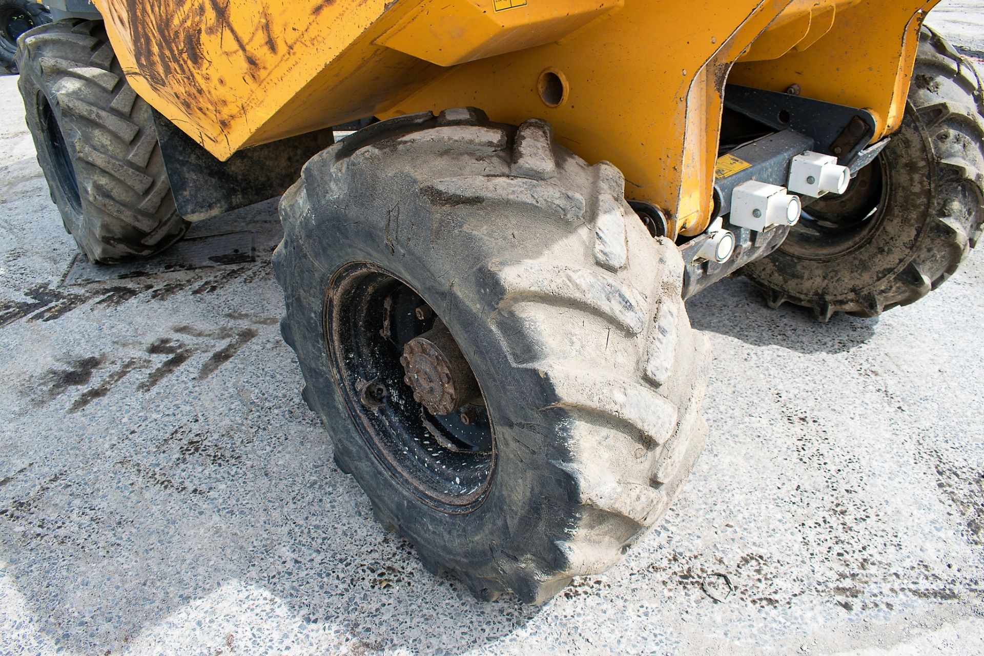 Benford Terex 6 tonne straight skip dumper Year:2010 S/N: 2807 Recorded Hours: 2695 1839 - Image 9 of 15