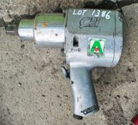 Pneumatic 1 inch drive impact wrench