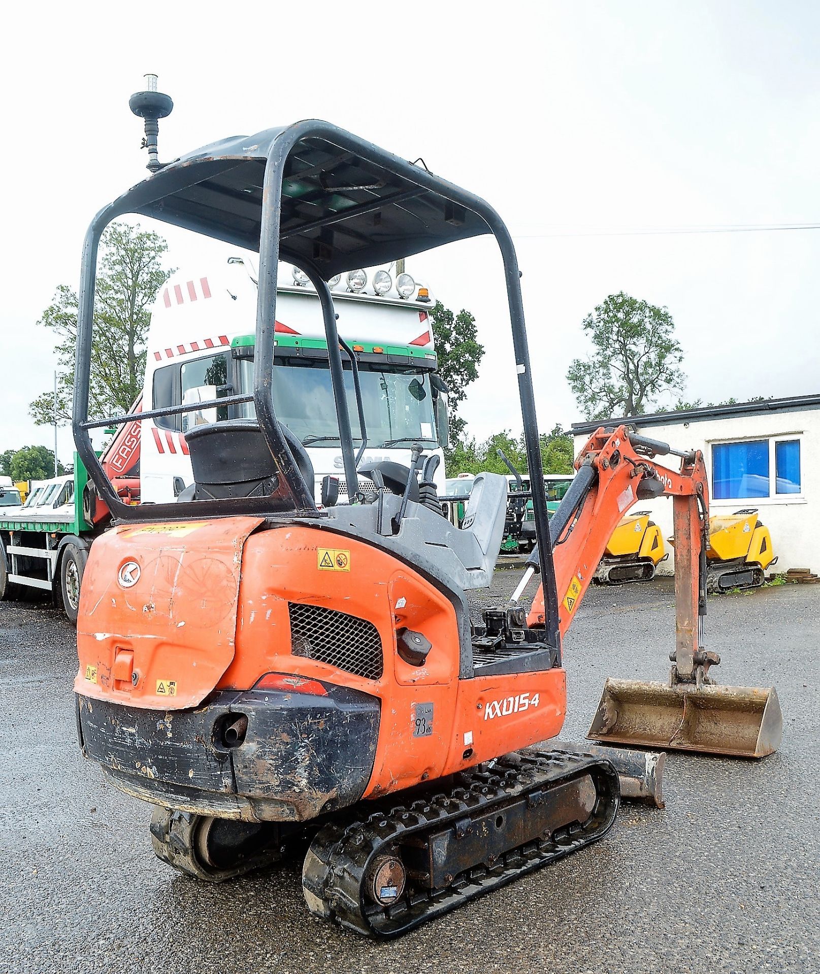 Kubota KX015-4 1.5 tonne rubber tracked mini excavator Year: 2011 S/N: 55643 Recorded Hours: 2433 - Image 4 of 13