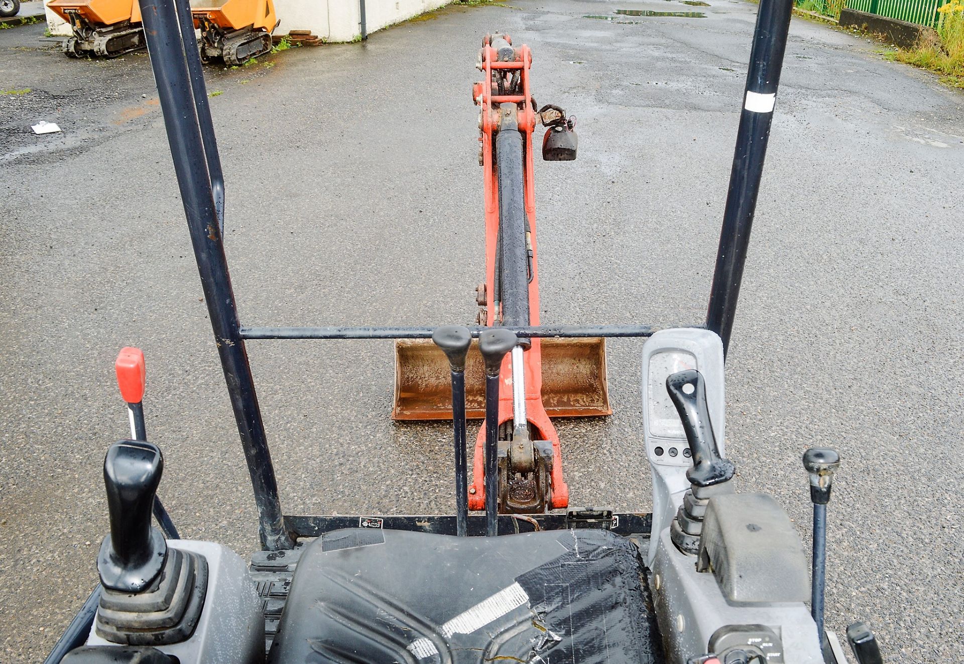 Kubota KX015-4 1.5 tonne rubber tracked mini excavator Year: 2011 S/N: 55643 Recorded Hours: 2433 - Image 12 of 13