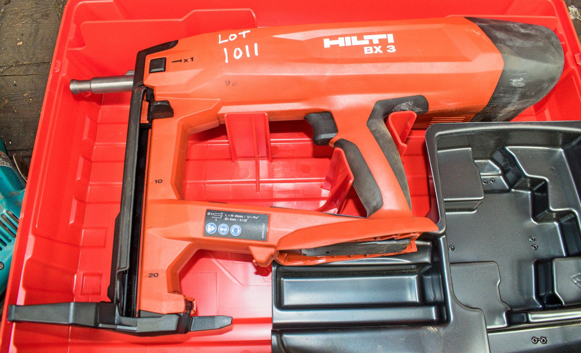 Hilti BX-3 nail gun c/w carry case ** No battery or charger ** A773266