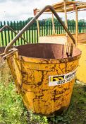 1500 litre crane tipping bucket