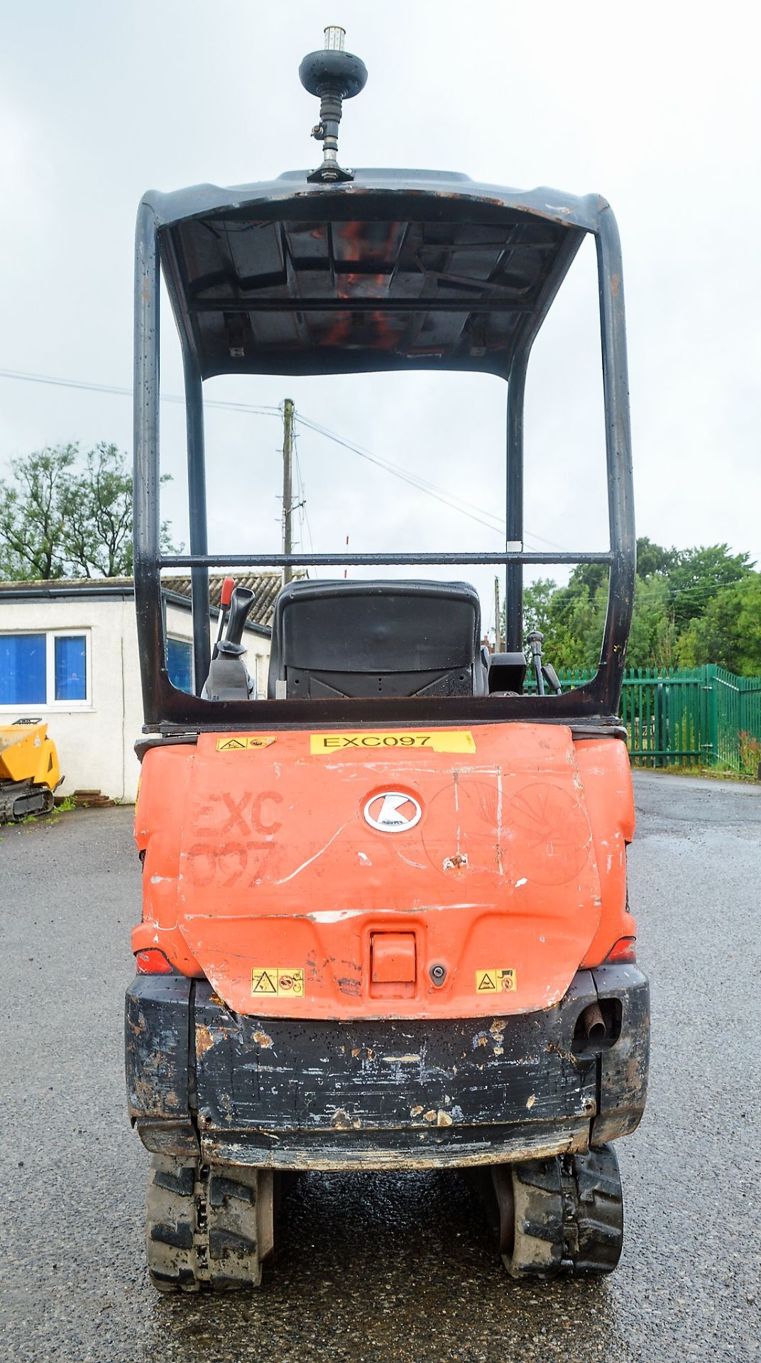 Kubota KX015-4 1.5 tonne rubber tracked mini excavator Year: 2011 S/N: 55643 Recorded Hours: 2433 - Image 6 of 13