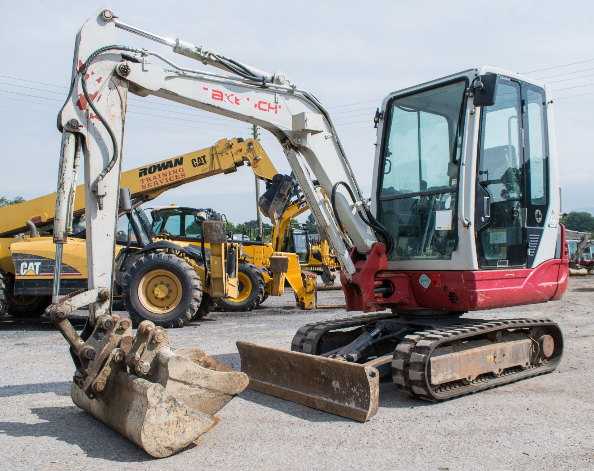 Takeuchi TB228 2.8 tonne rubber tracked mini excavator Year: 2014 S/N: 2803553 Recorded Hours: Not