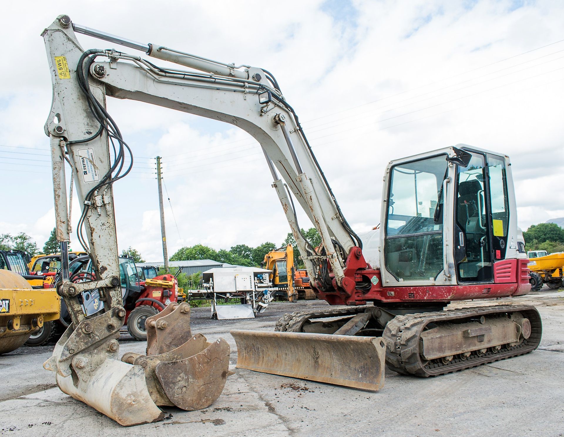 Takeuchi TB285 8.5 tonne rubber tracked excavator Year: 2012 S/N: 185000238 Recorded Hours: 7593