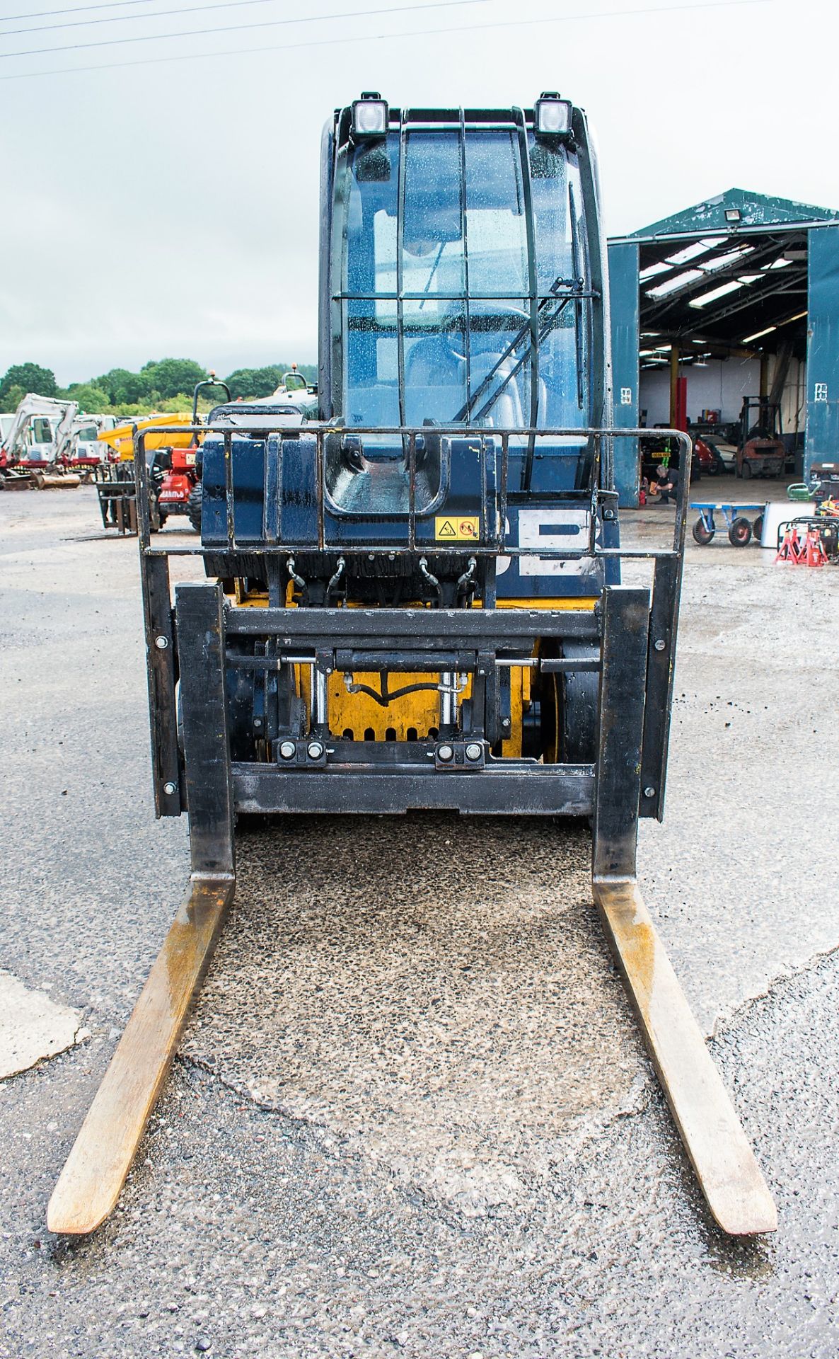 JCB TLT 30D Teletruk Year: 2013 S/N: 1541882 Recorded Hours: 5051 - Image 5 of 10