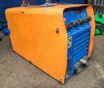 Tig welder A572925