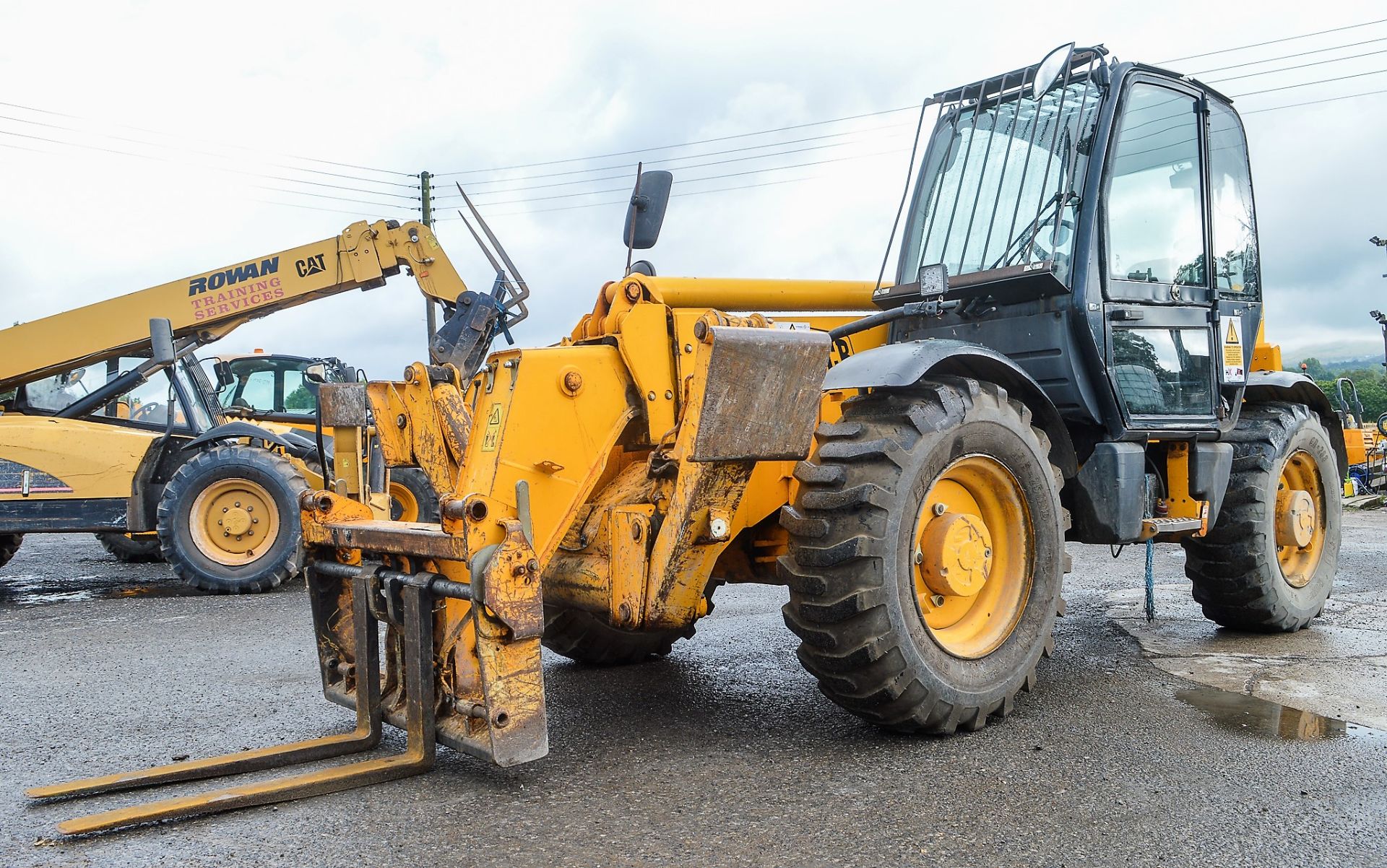 JCB 532-120 12 metre telescopic handler Year: 2001 S/N: 782662 Recorded Hours: 1510 VC