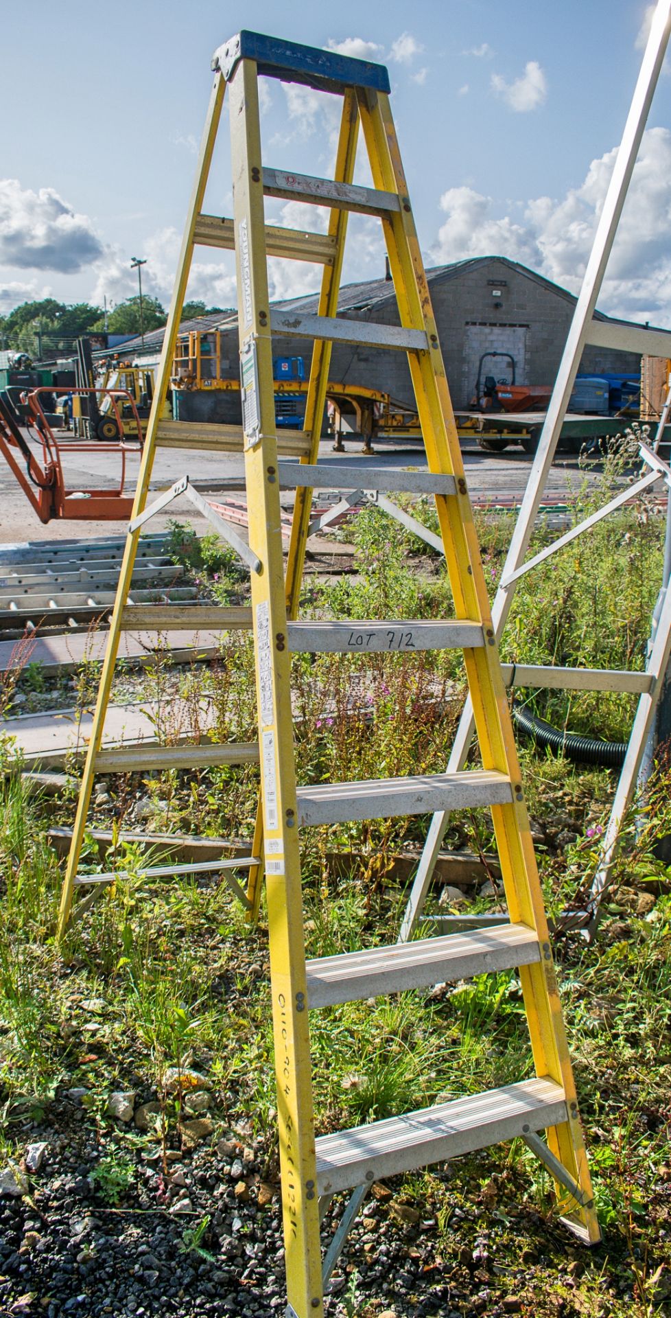 8 tread glass fibre framed step ladder