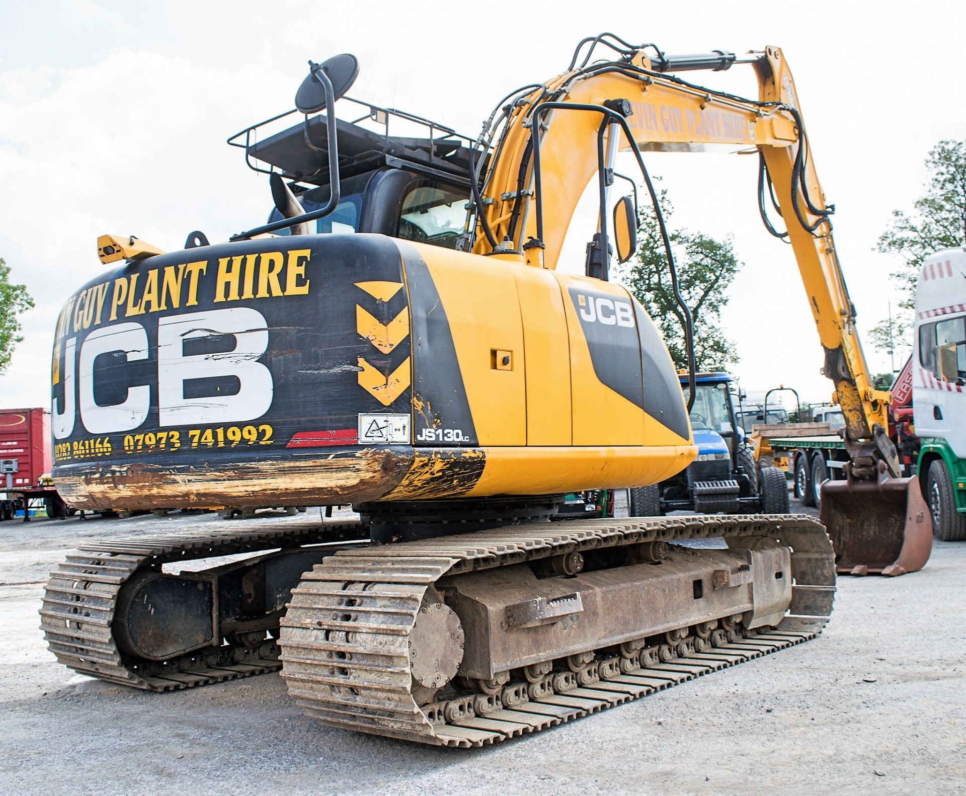 JCB JS 130 LC 13 tonne steel tracked excavator Year: 2013 S/N: 1786698 Recorded hours: 4,428 Bucket, - Image 4 of 13