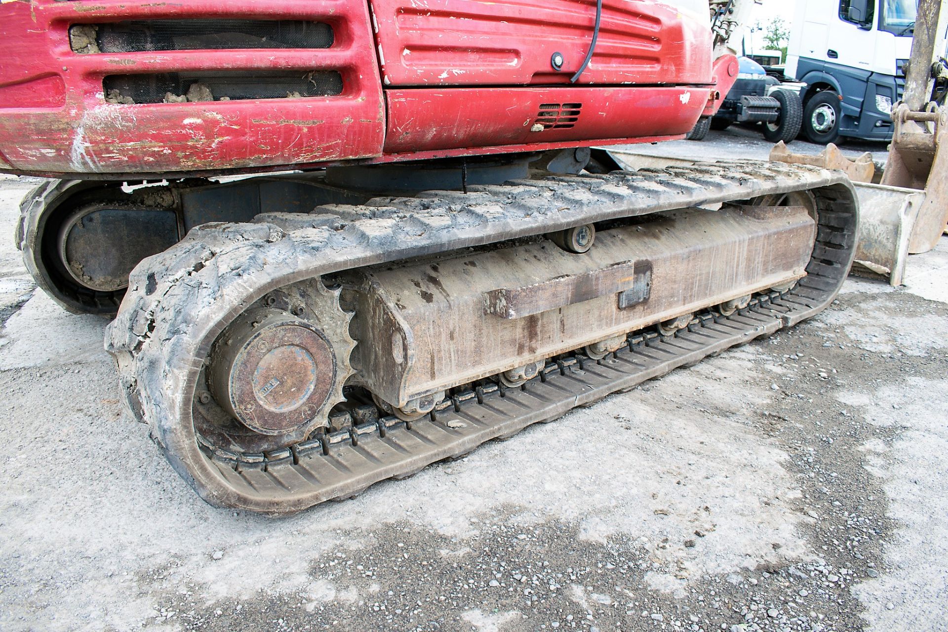 Takeuchi TB285 8.5 tonne rubber tracked excavator Year: 2012 S/N: 185000238 Recorded Hours: 7593 - Image 8 of 13