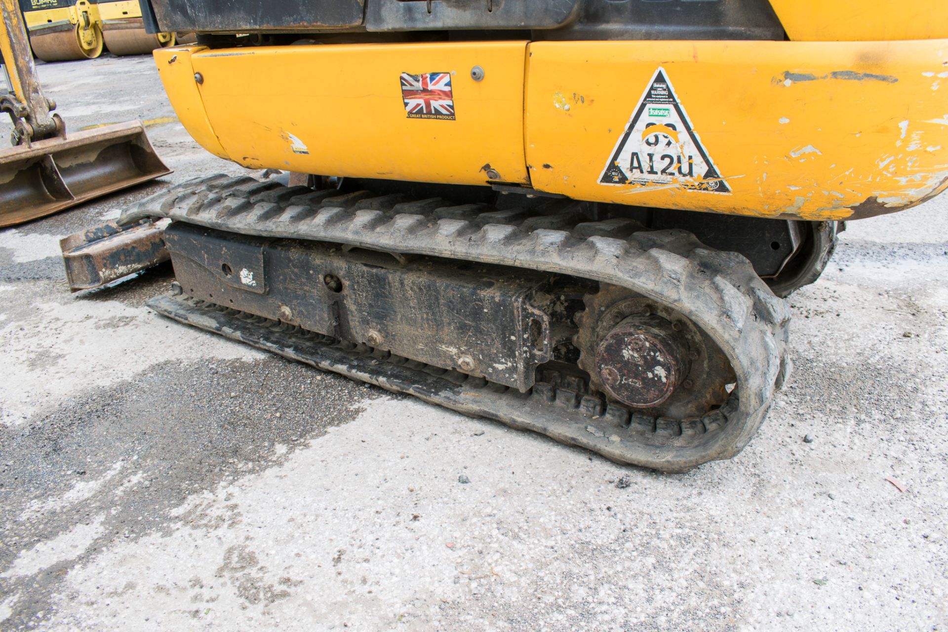 JCB 8016 CTS 1.5 tonne rubber tracked mini excavator Year: 2013 S/N: 2071490 Recorded Hours: Not - Image 7 of 12