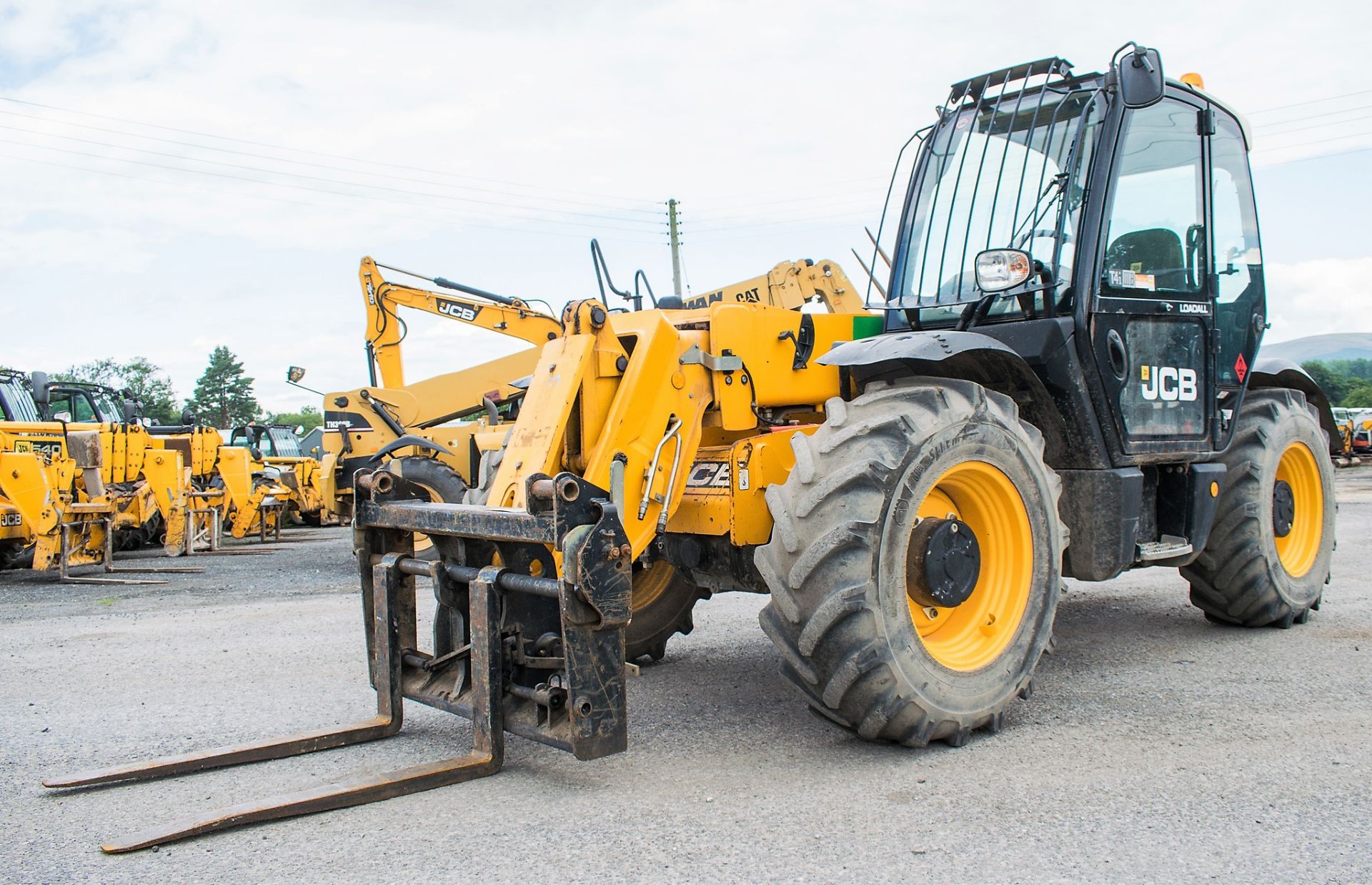 JCB 531-70 7 metre telescopic handler Year: 2013 S/N: 2178066 Recorded Hours: 2151