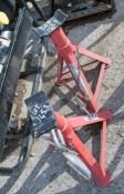 Pair of Sealey axle stands