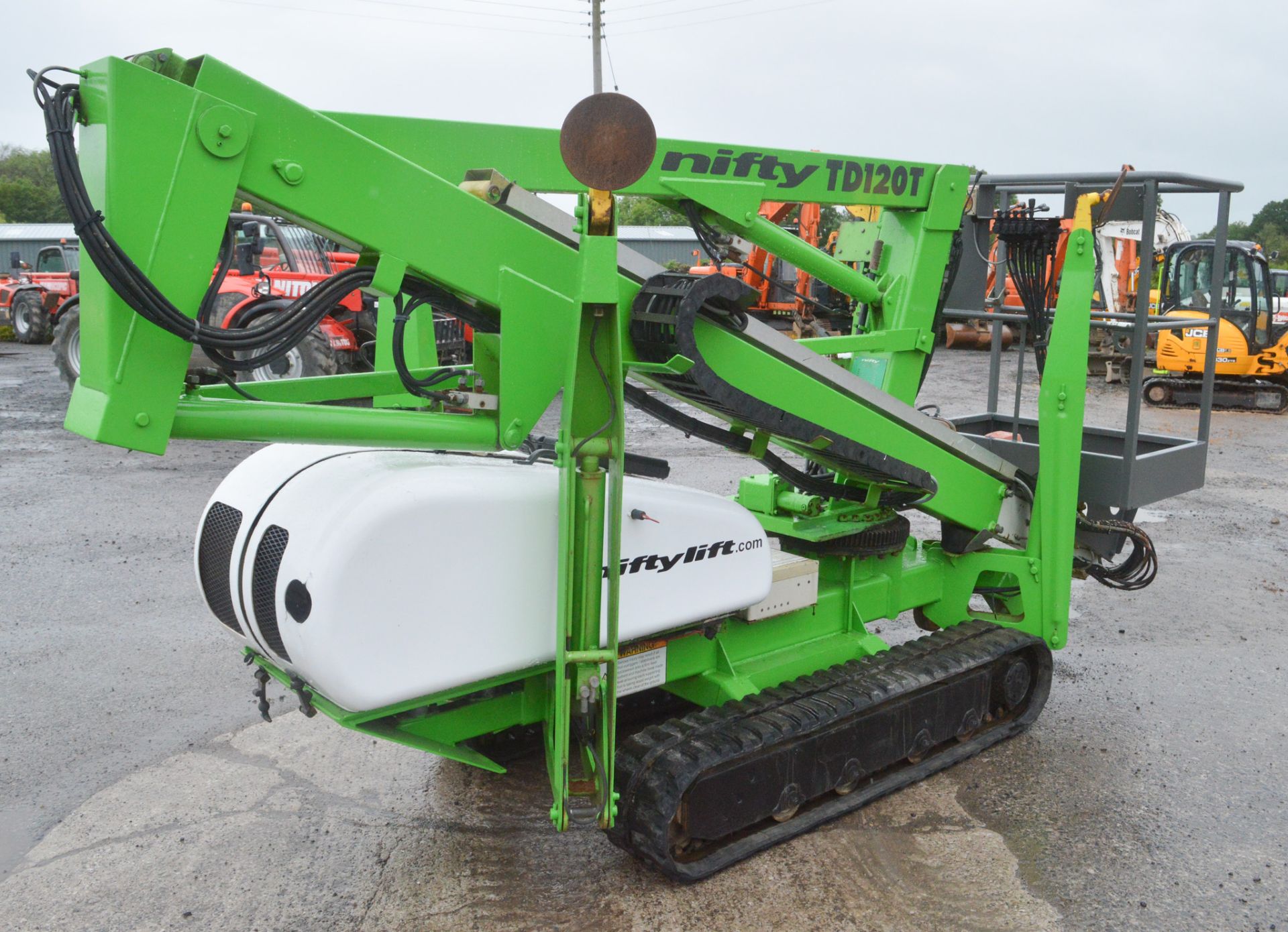 Nifty TD120T diesel driven rubber tracked boom lift - Image 4 of 11
