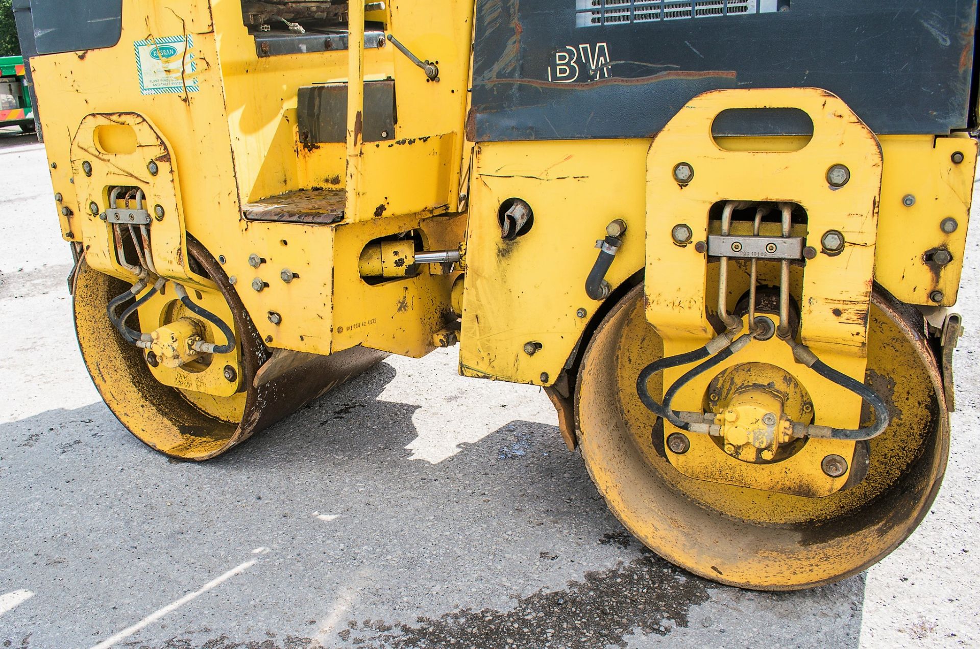 Bomag BW80 ADH-2 double drum ride on roller S/N: 424979 Recorded Hours: 1213 1345 - Image 8 of 10