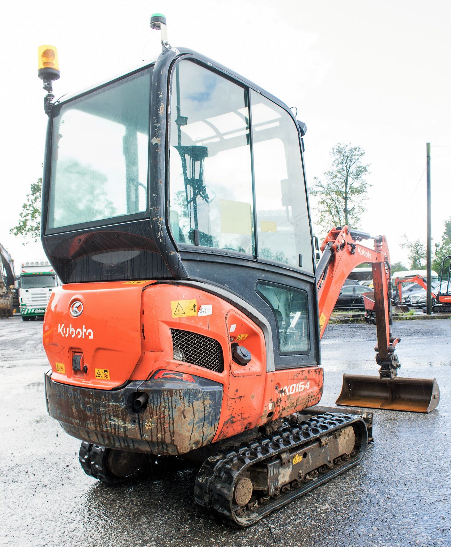 Kubota KX16-4 1.5 tonne rubber tracked excavator Year: 2013 S/N: 57032 Recorded Hours: 2245 blade, - Image 4 of 13