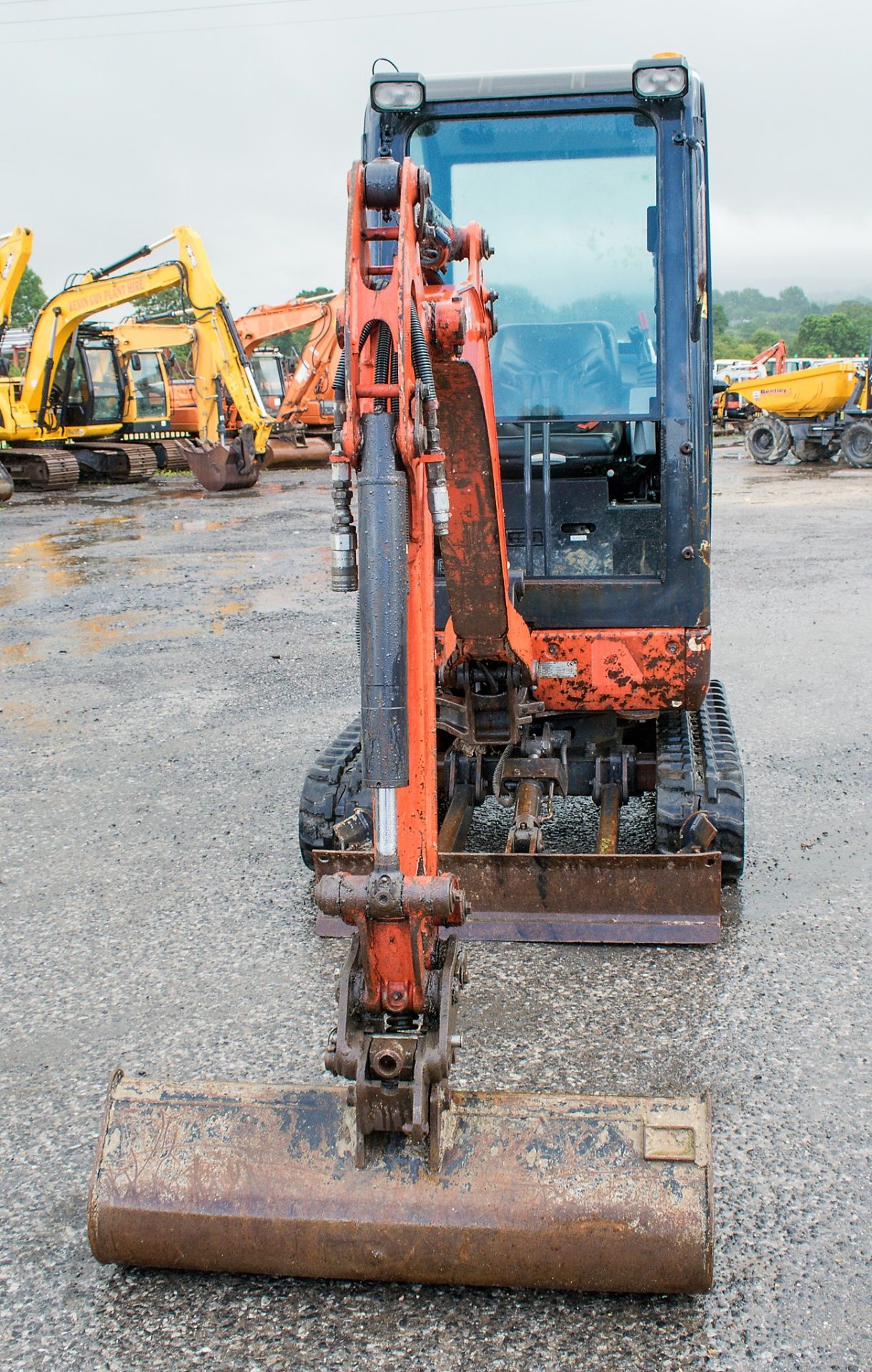 Kubota KX16-4 1.5 tonne rubber tracked excavator Year: 2013 S/N: 57032 Recorded Hours: 2245 blade, - Image 5 of 13