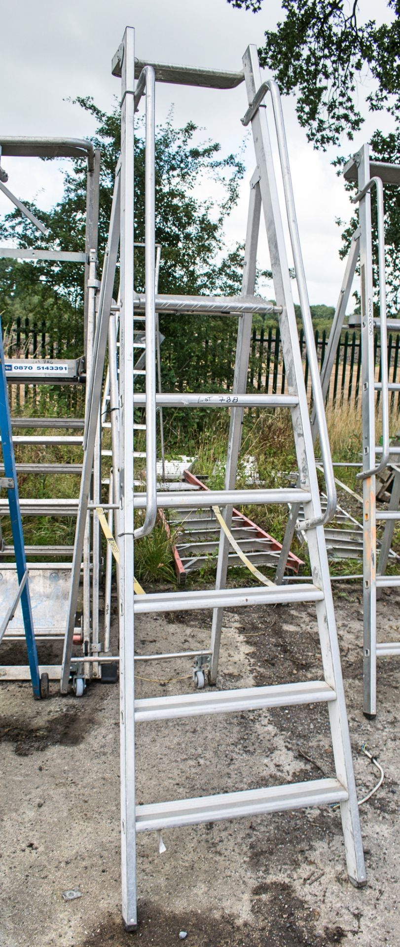 Zarges 6 tread aluminium step ladder 08AA0113