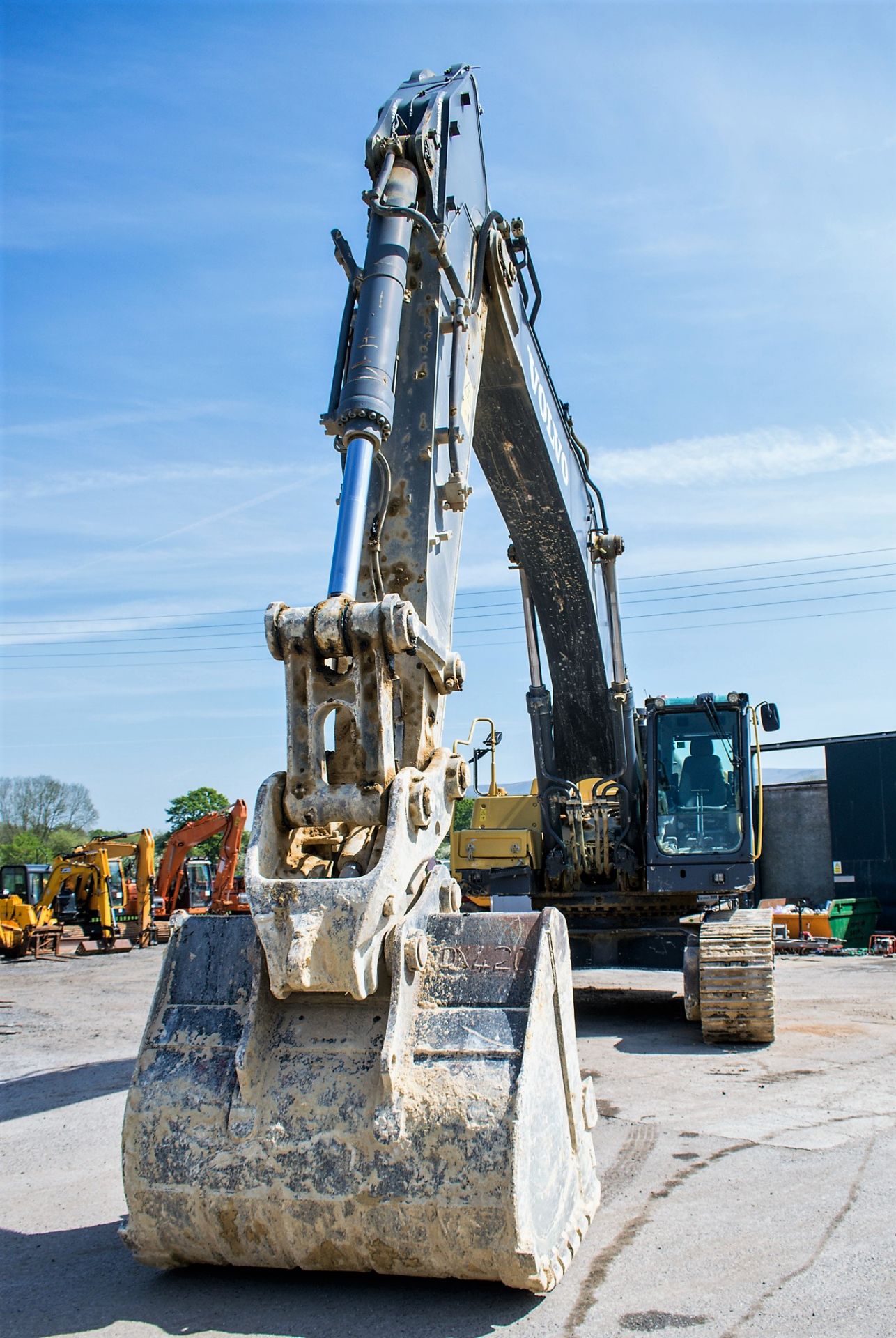 Volvo EC 480 DL 48 tonne steel tracked excavator  Year: 2014 S/N: DE00272529 Recorded hours: 7470 - Image 5 of 19