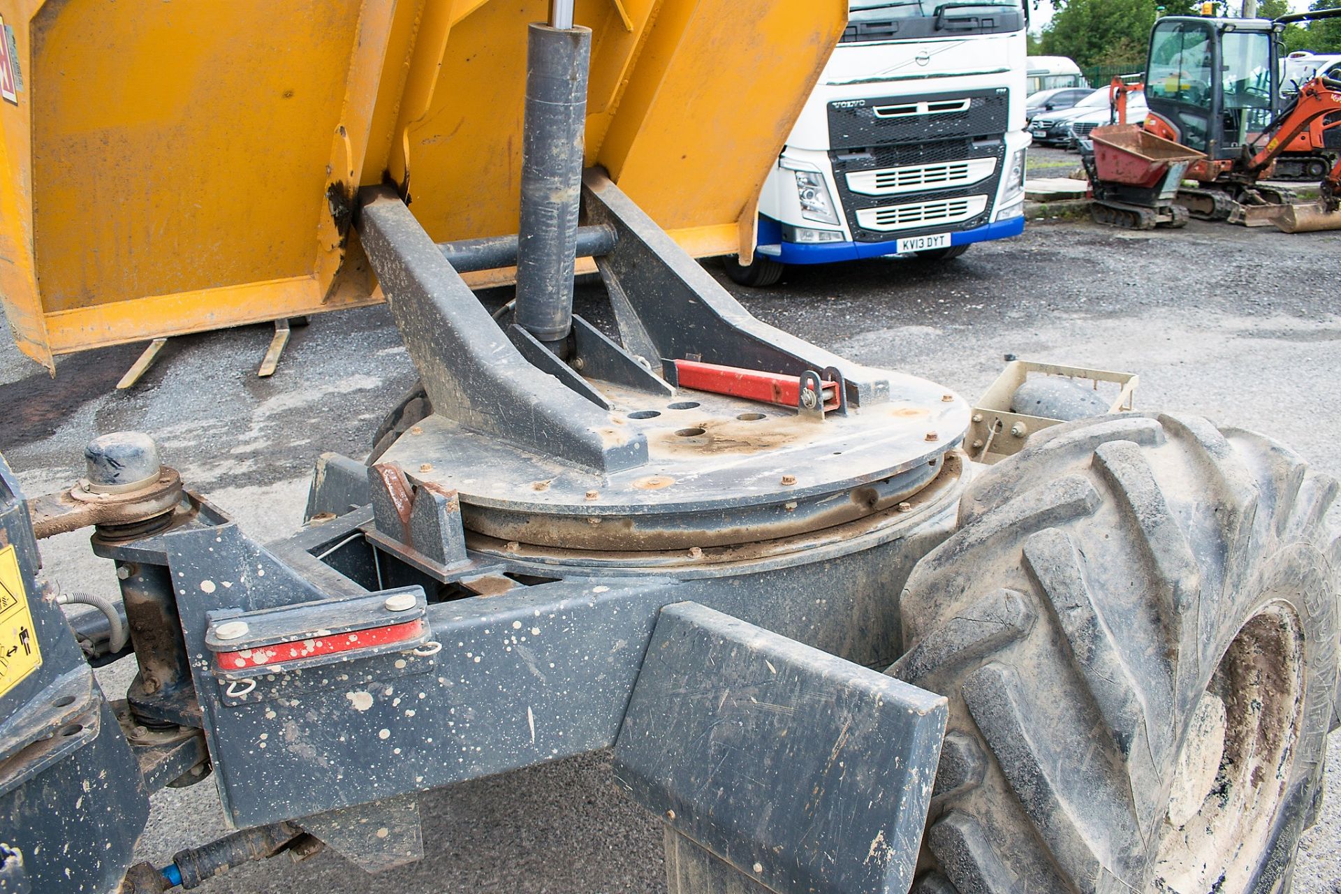 Terex TA6S 6 tonne swivel skip dumper  Year: 2015 S/N: EF3PR6842 Recorded hours: 314 - Image 12 of 16