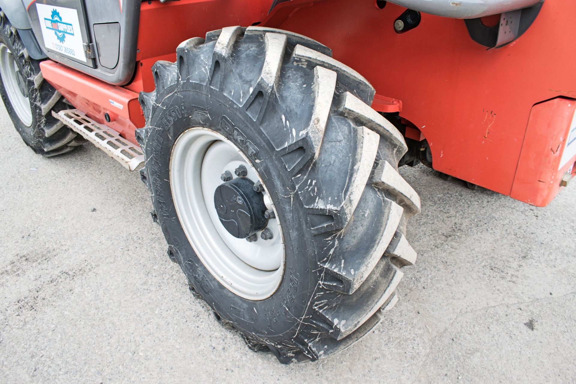 Manitou MT1235 ST 12 metre telescopic handler Year: 2011 S/N: 593550 Recorded Hours: 2568 18422 - Image 7 of 13