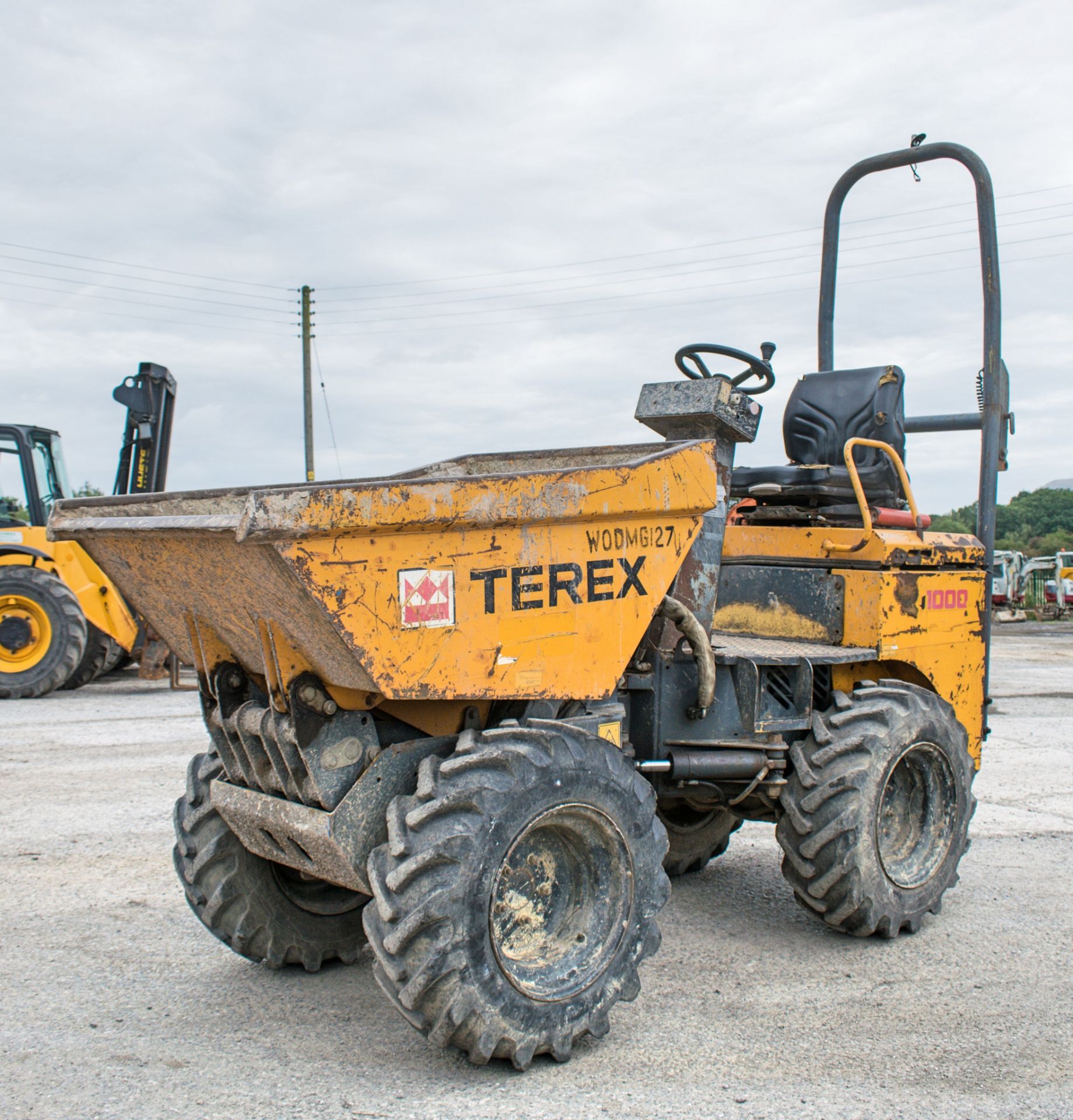 Benford Terex HD1000 1 tonne hi-tip dumper Year: 2005 S/N: E506HM346 Recorded Hours: 2232 W0DMG127