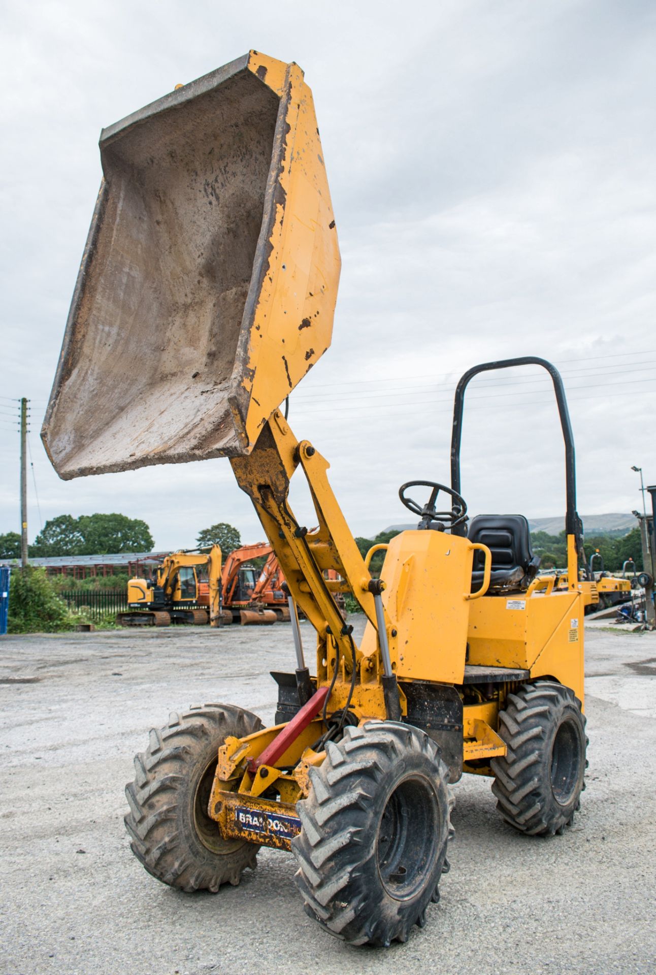 Thwaites 1 tonne hi-tip dumper Year: 2006 S/N: 5A9415 Recorded Hours: 2820 220E0050 - Image 7 of 14