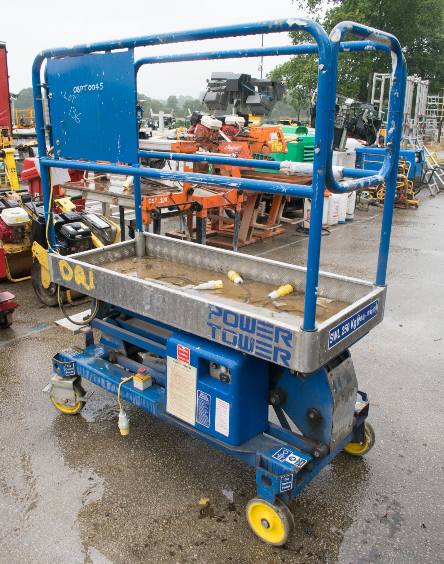 POWER TOWER battery electric scissor lift Year: 2008 08PT0045 - Image 2 of 2